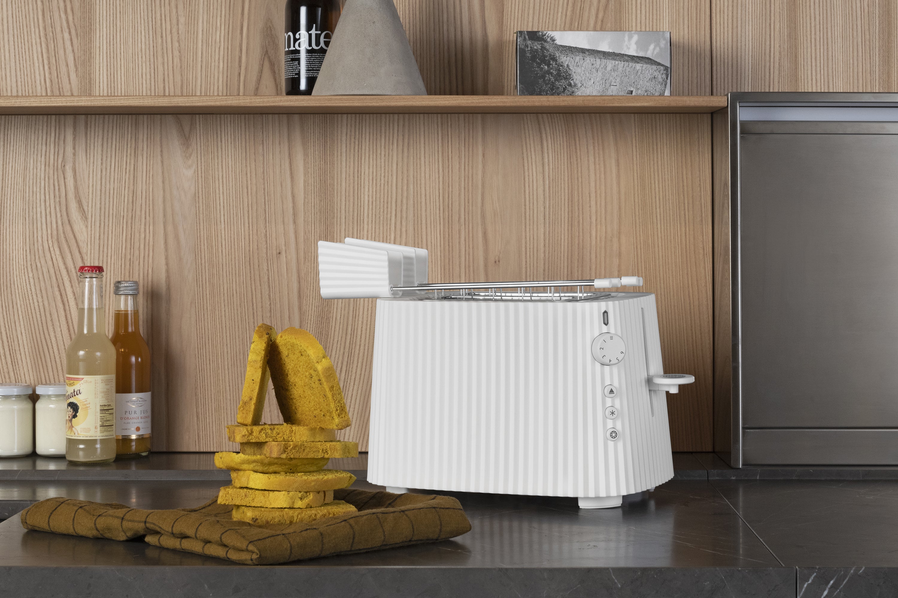 Plissé White Toaster
