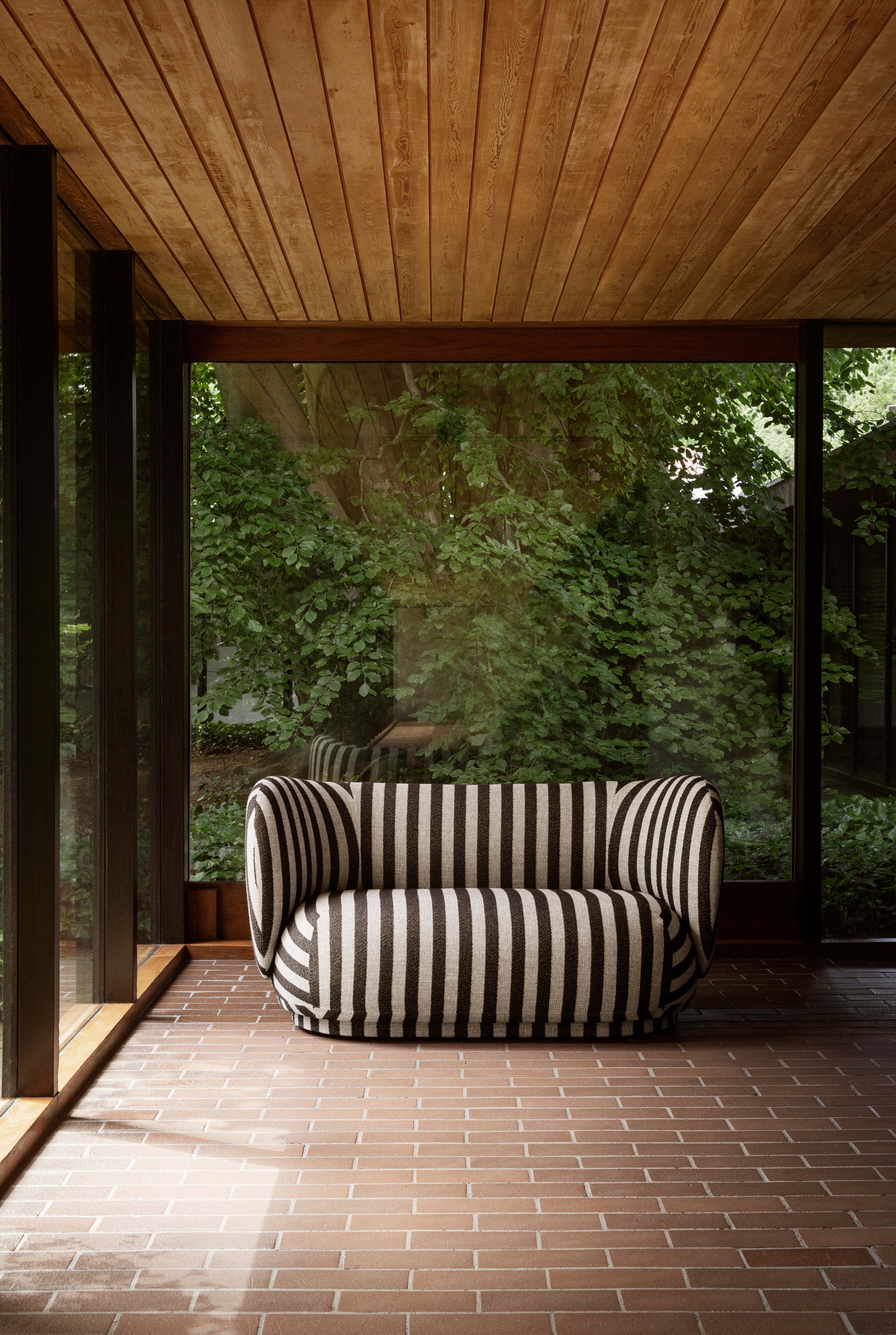 Sofa 2-osobowa RICO Faded Velvet piaskowy
