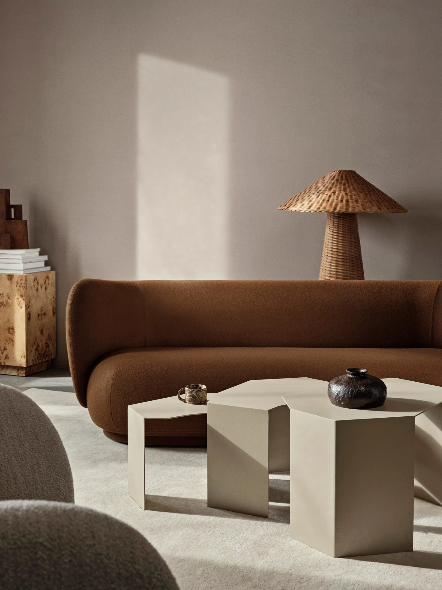Sofa 4-osobowa RICO Bouclé piaskowy