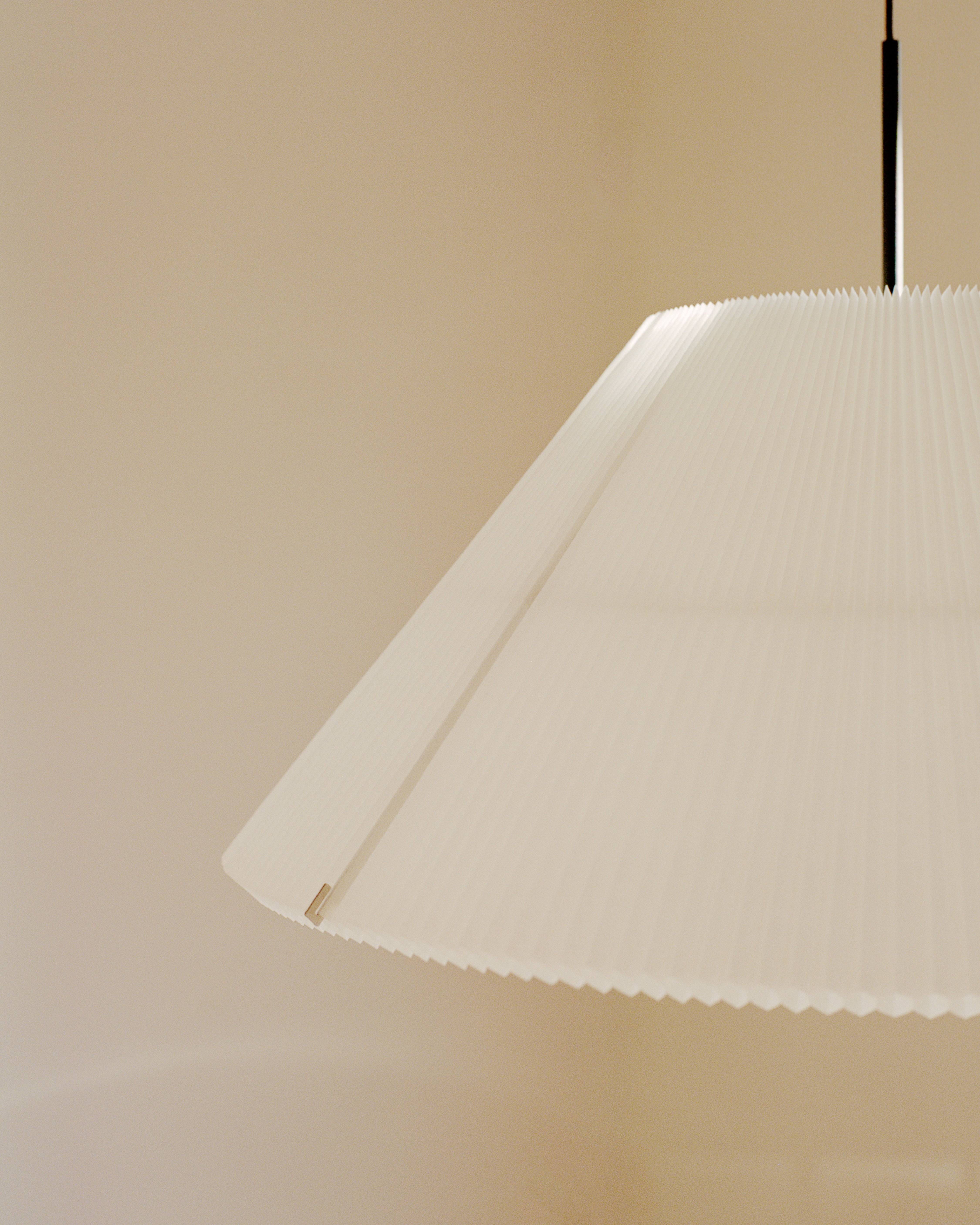 Lampa wisząca NEBRA biały
