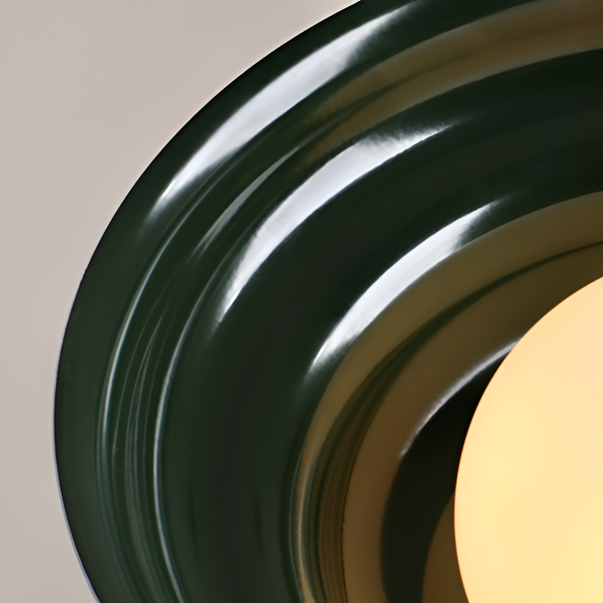 Hanging lamp wave green trio