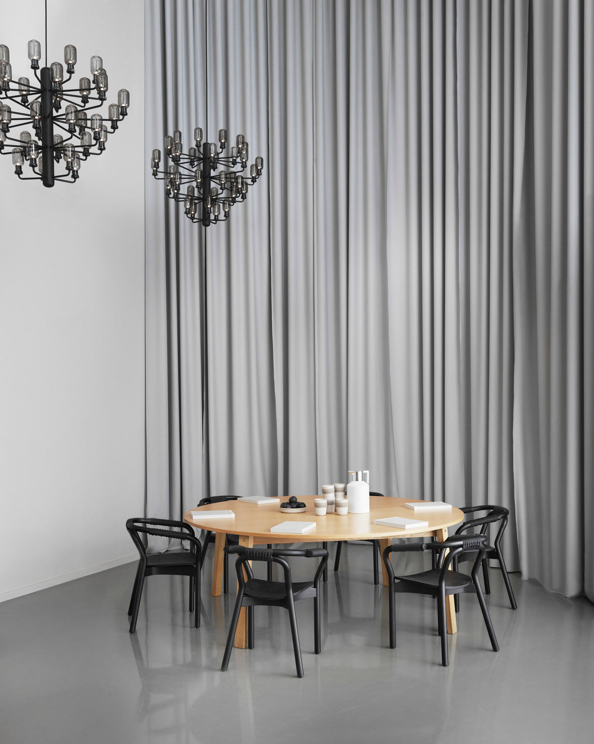 Black wick chair with a black string