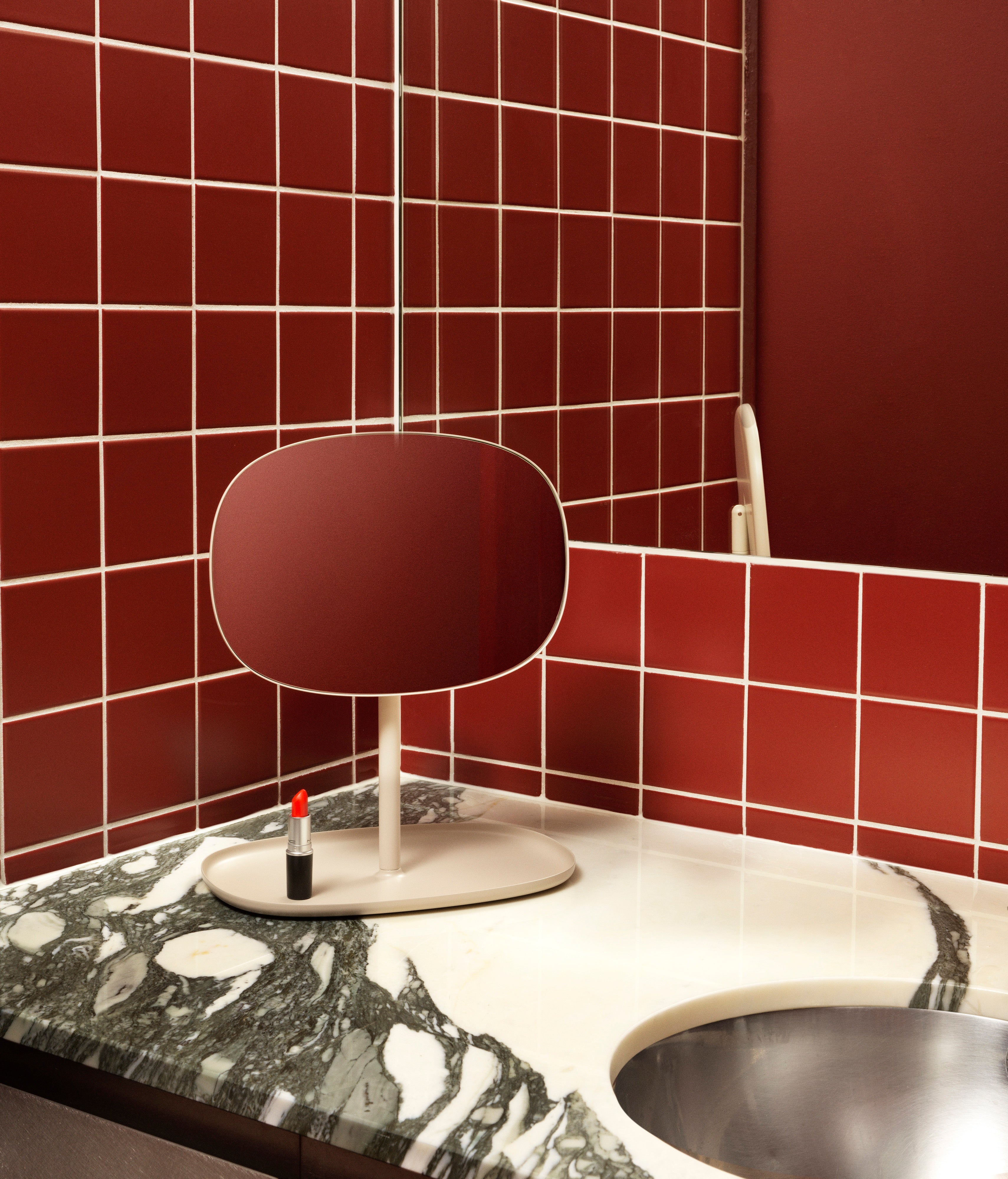 FLIP Sand Mirror with Stand