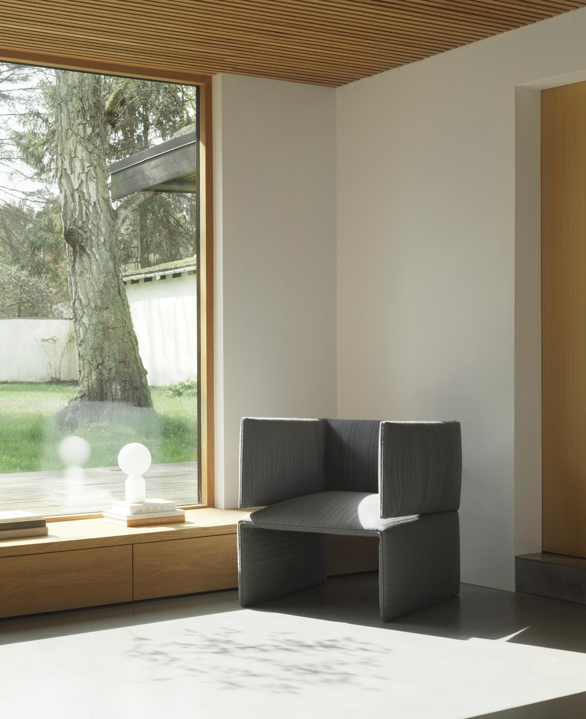 Fotel FOLD tapicerowany