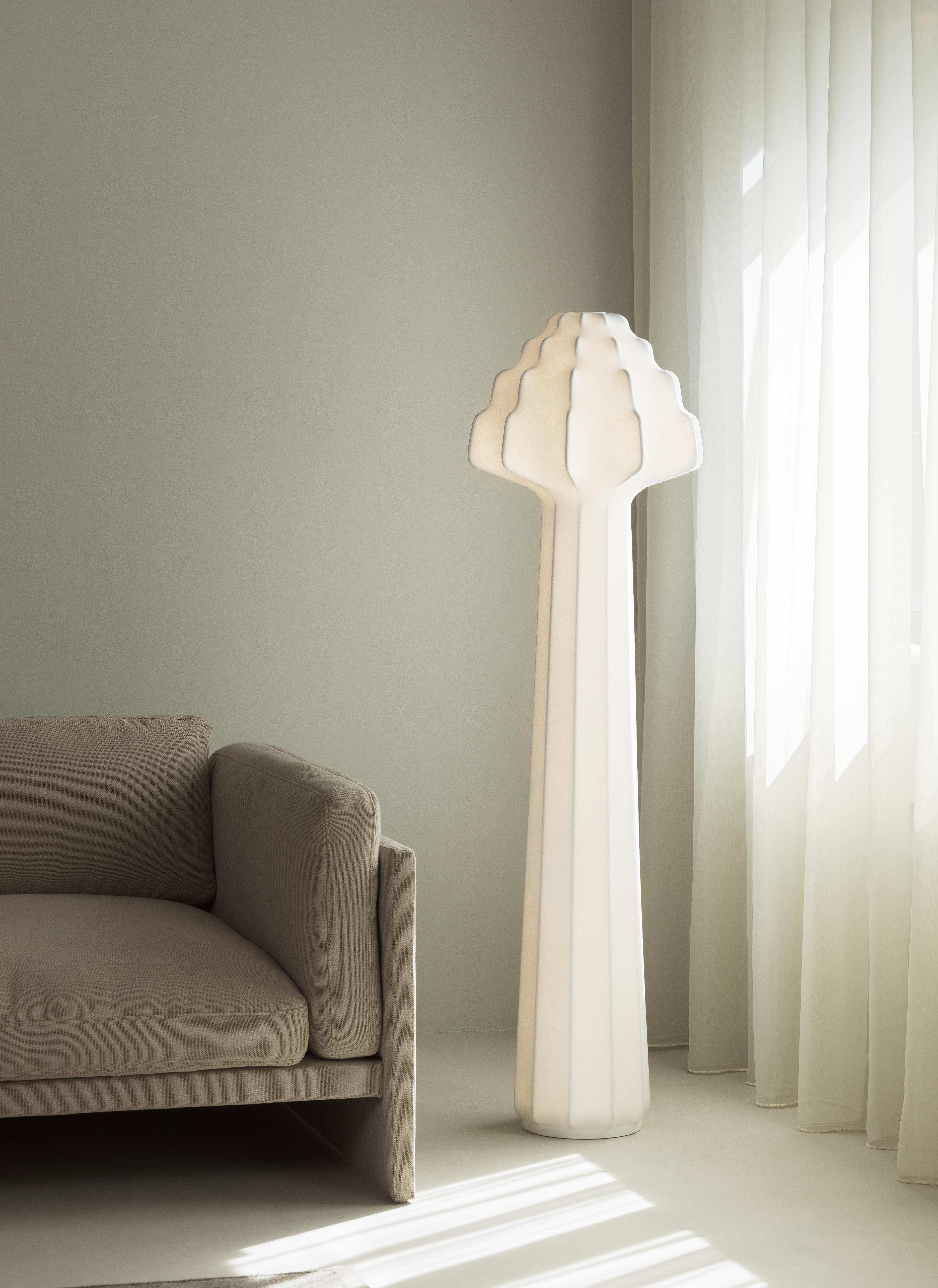 Lampa podłogowa PHANTOM biały
