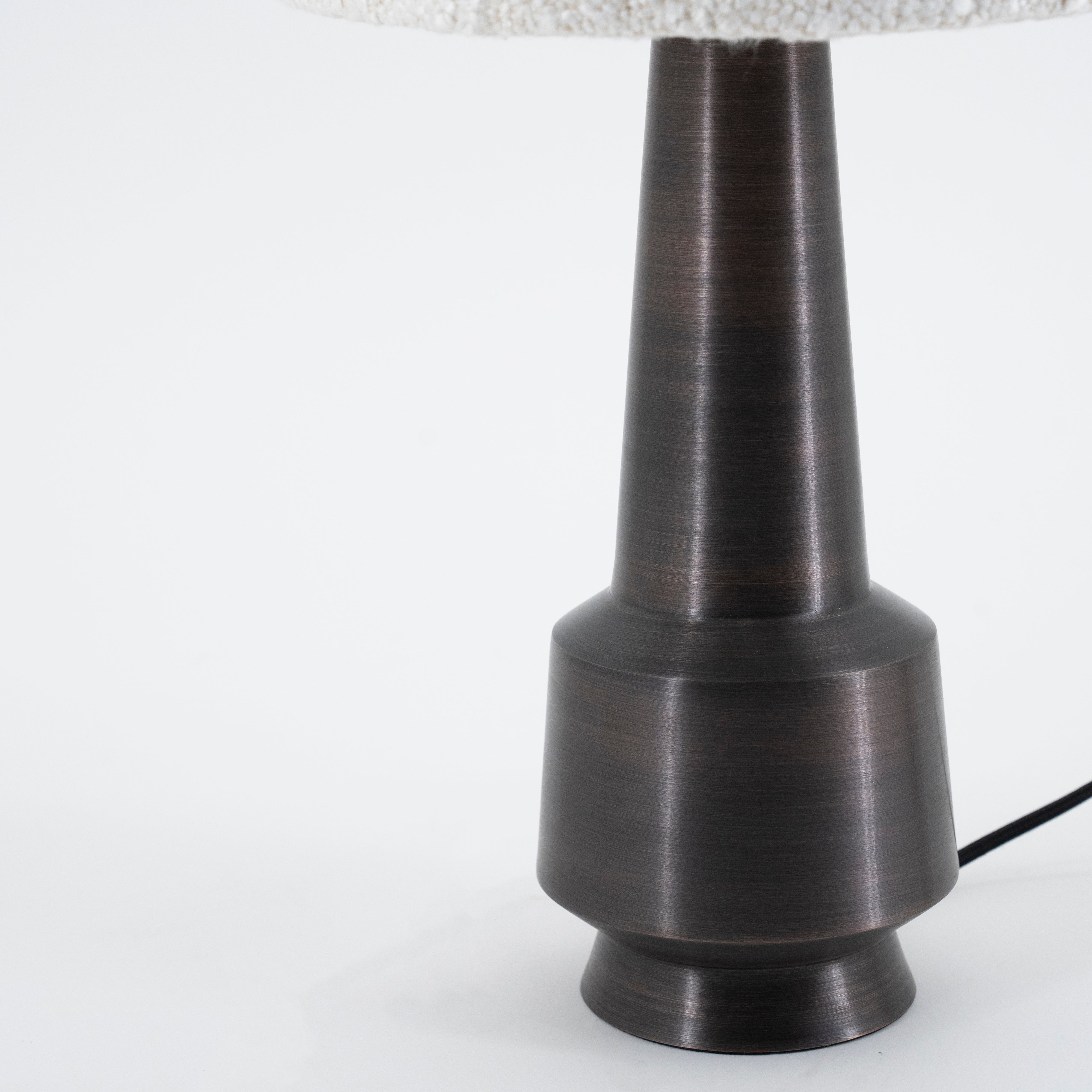Lampa stołowa DAWN jasnobeżowy z ciemnobrązową podstawą