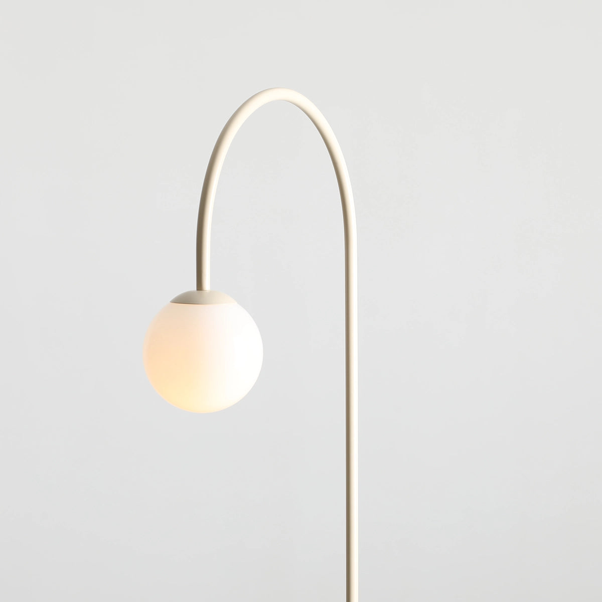 Lampa podłogowa UNA kremowy