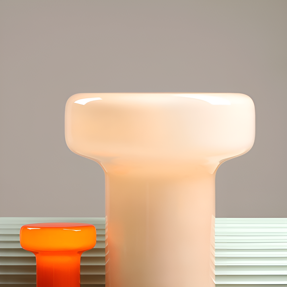 Lampa podłogowa BONBON beżowy