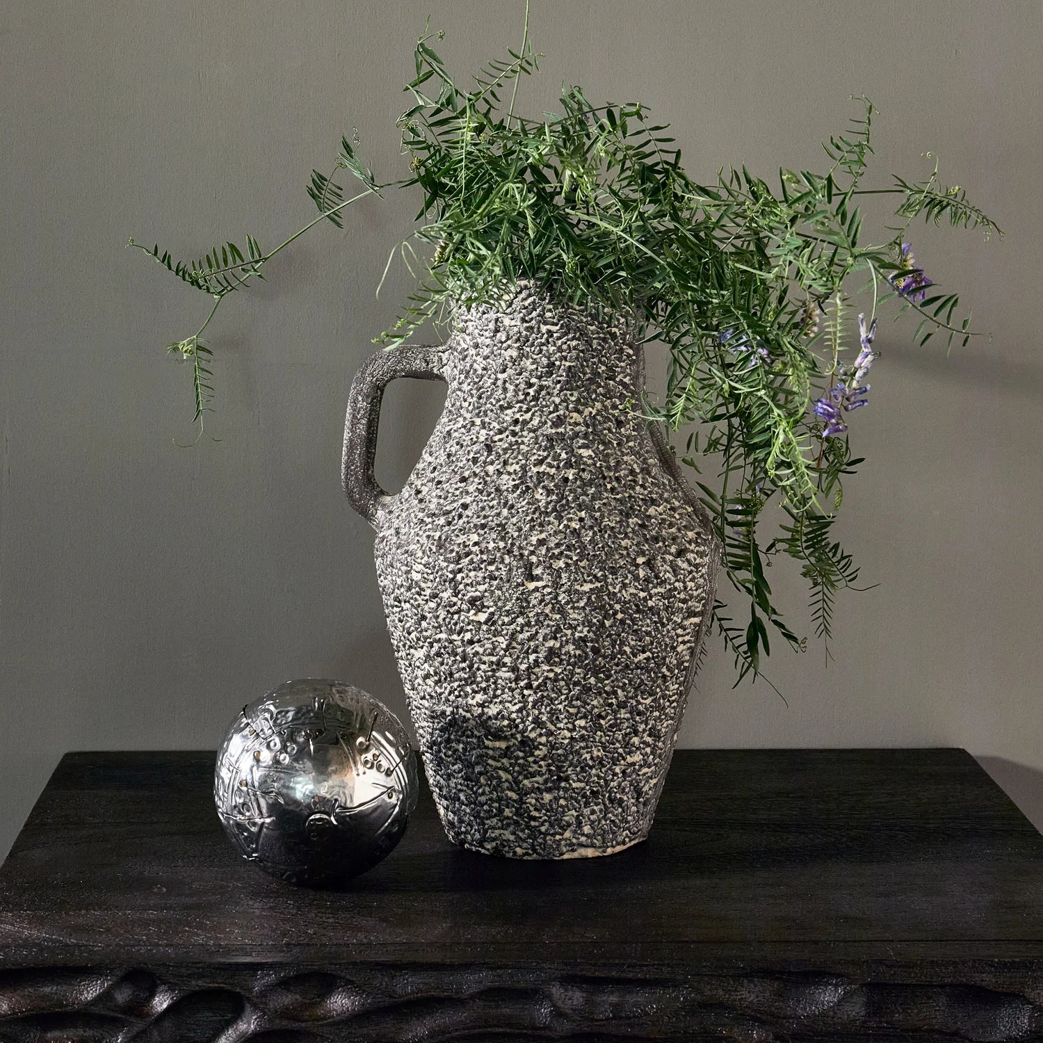 TABIA brown vase