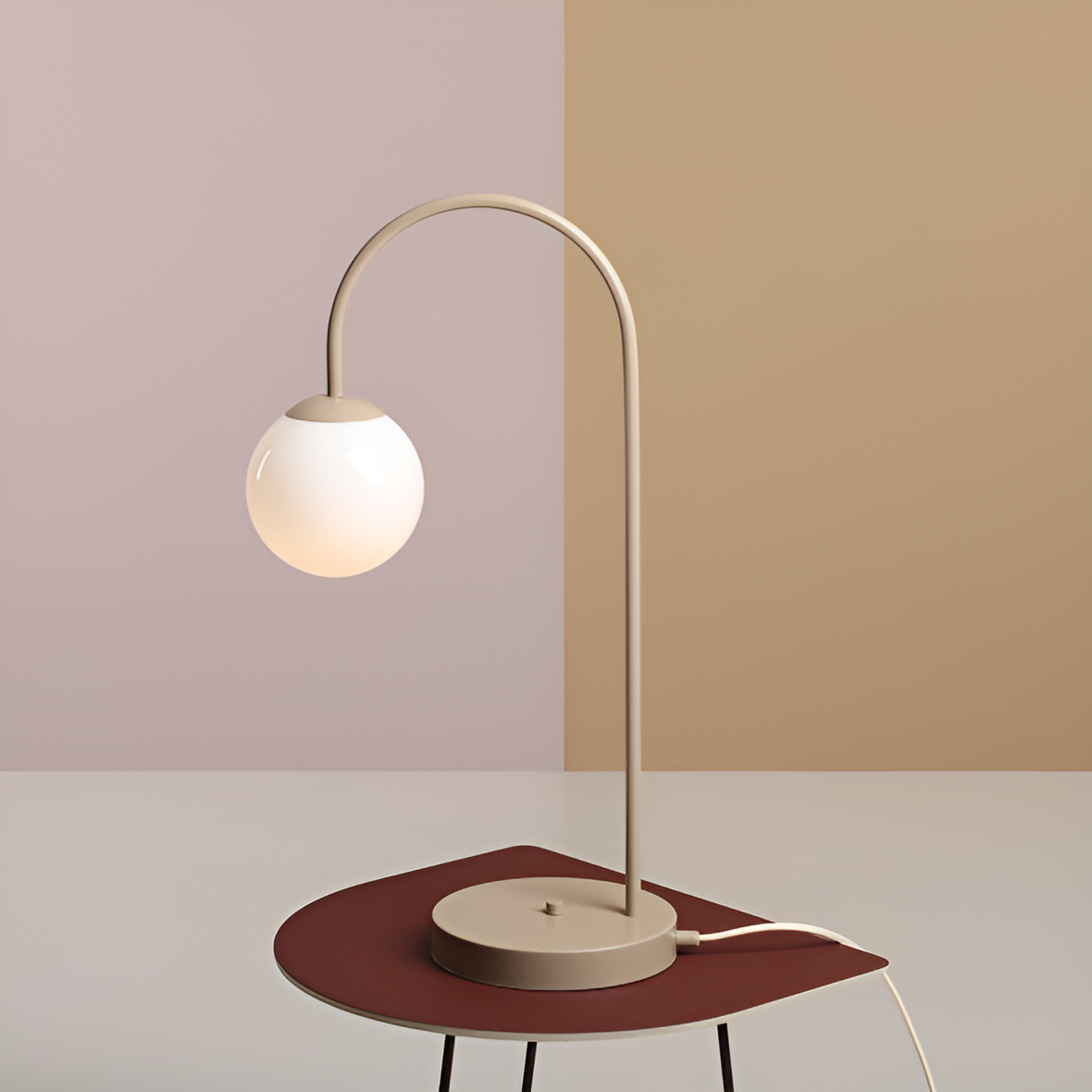 Lampa stołowa UNA beżowy
