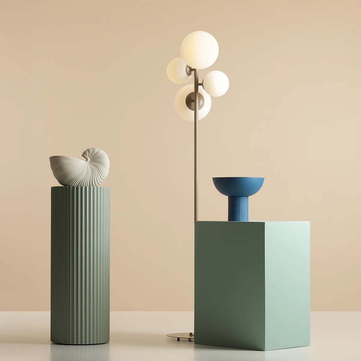 Lampa podłogowa BLOOM beżowy