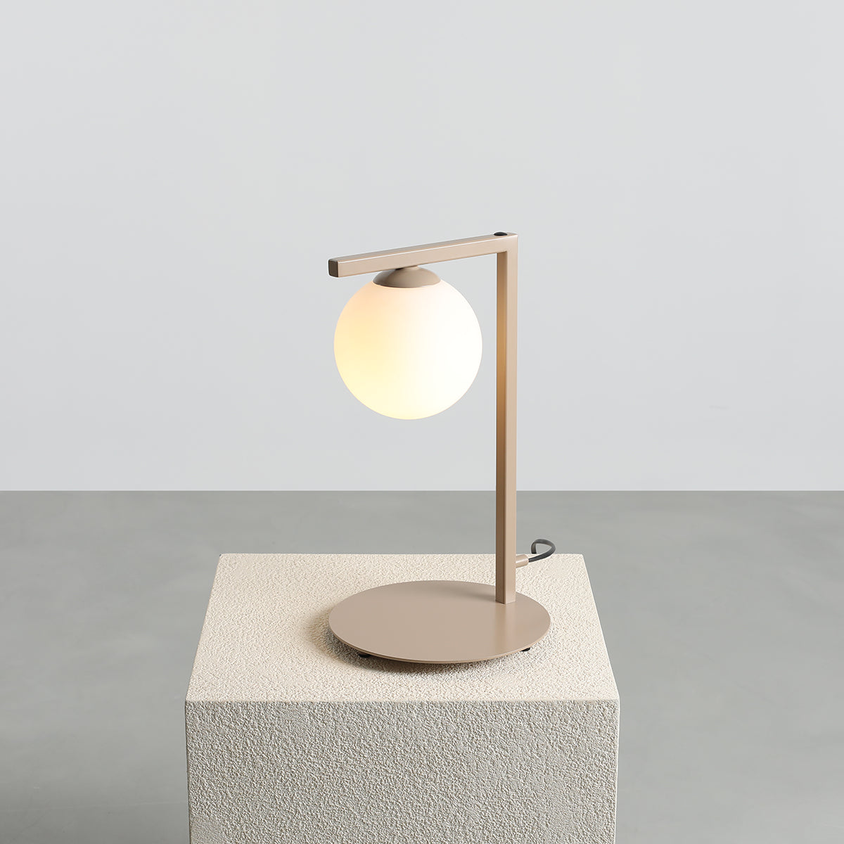 Lampa stołowa ZAC beżowy