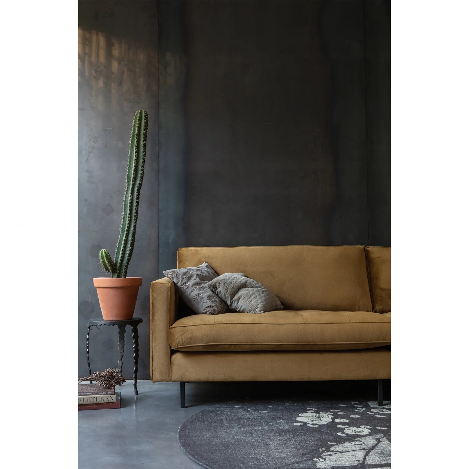 Sofa aksamitna 3-osobowa RODEO CLASSIC antracytowy