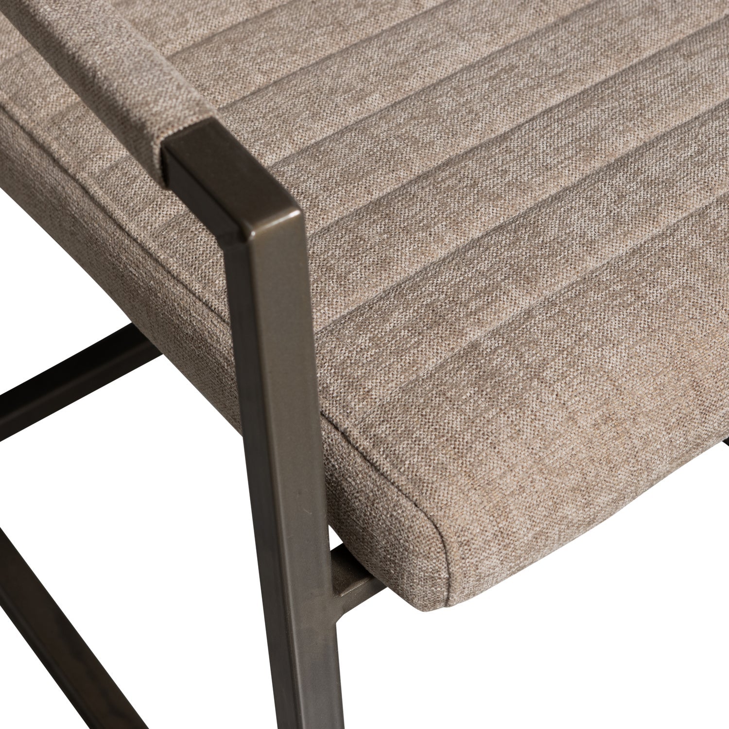 Sand bass chair