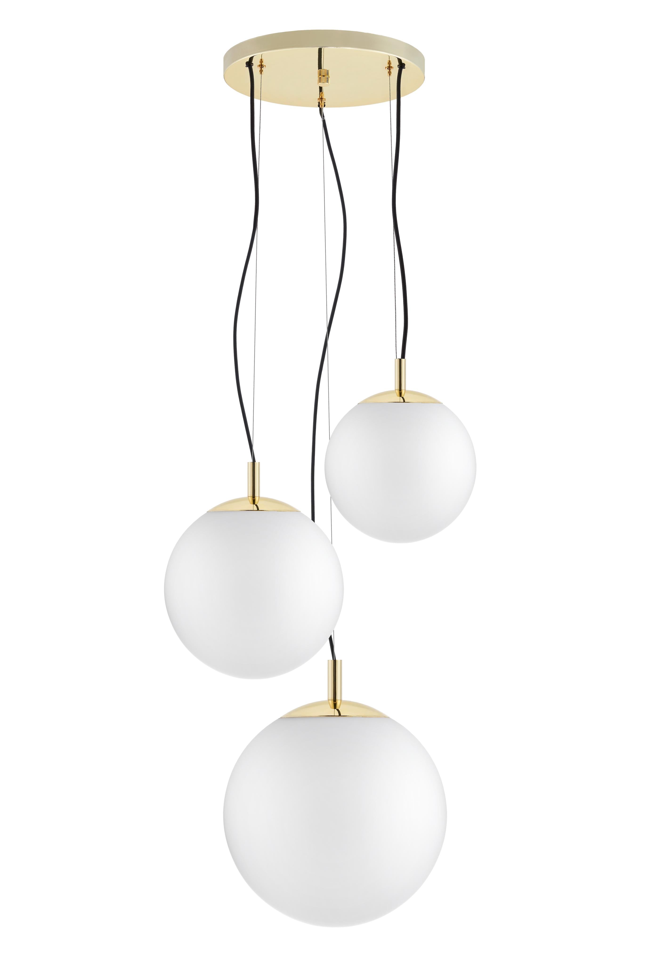 Deckenlampe ALUR 2 mit milchigem Glas und goldener Veredelung