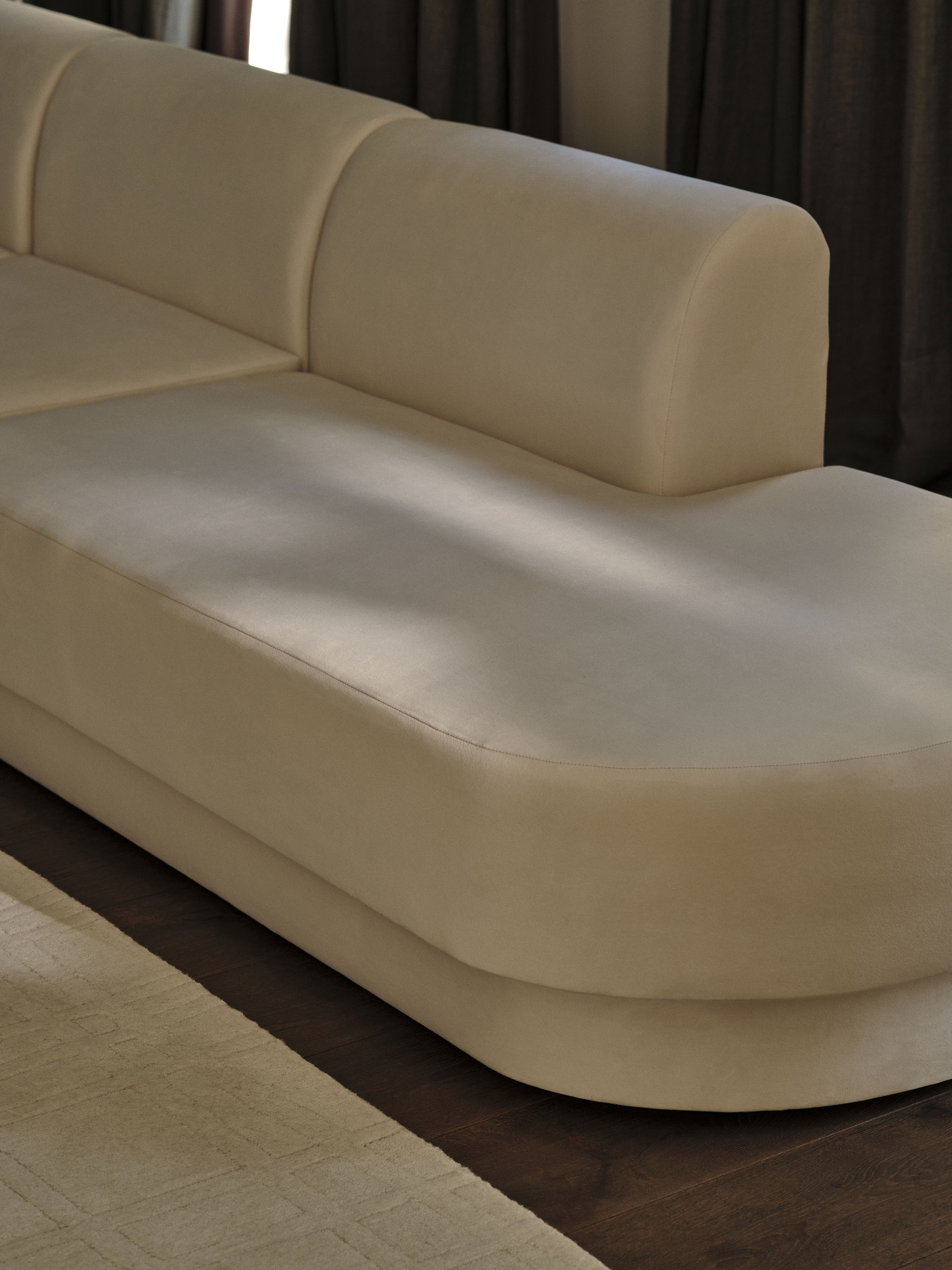 Modulares Sofa links mit Tisch, 4-sitzig, samt MILEY, gelb