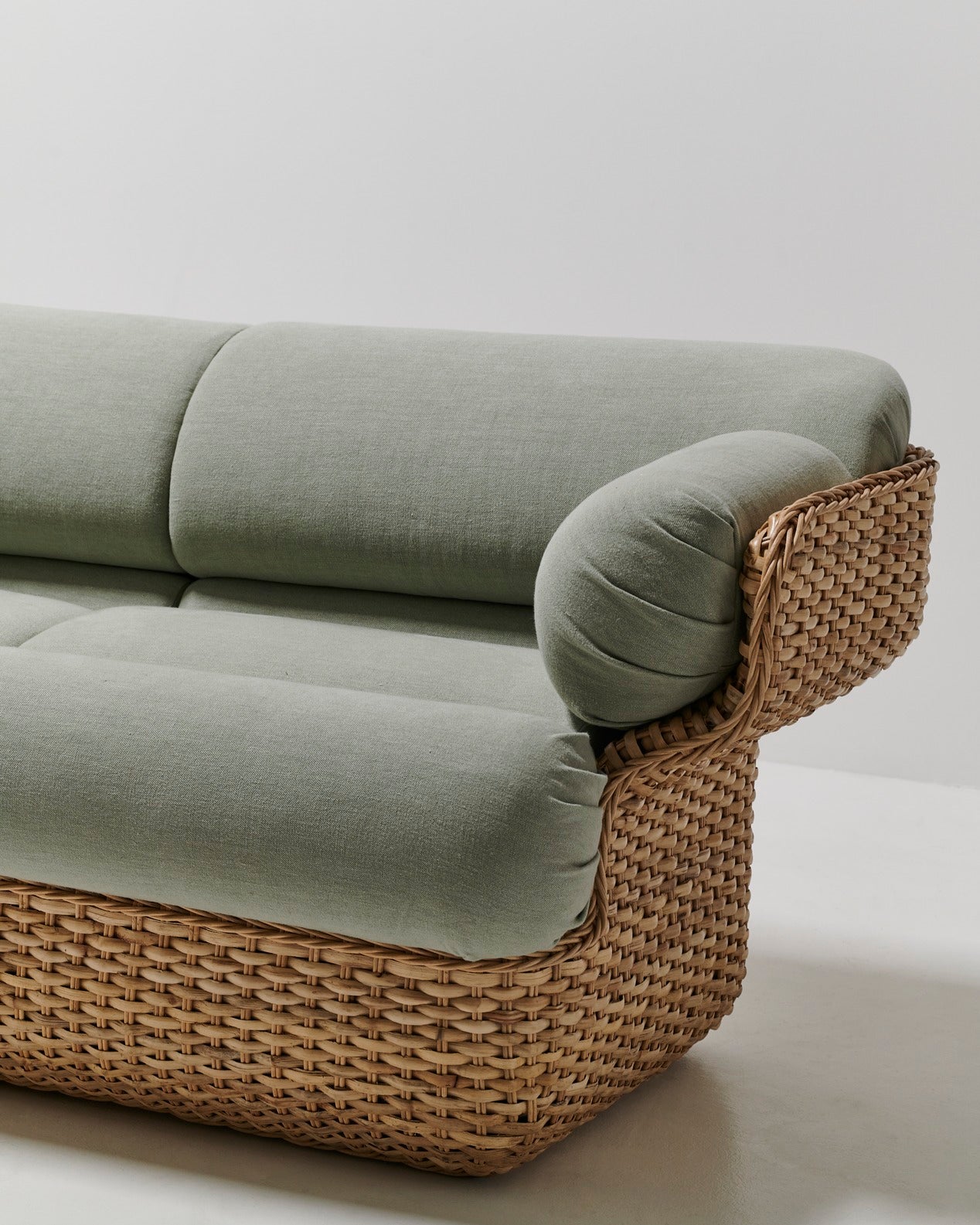 2-Sitzer-Sofa BASKET burgund mit Rattan