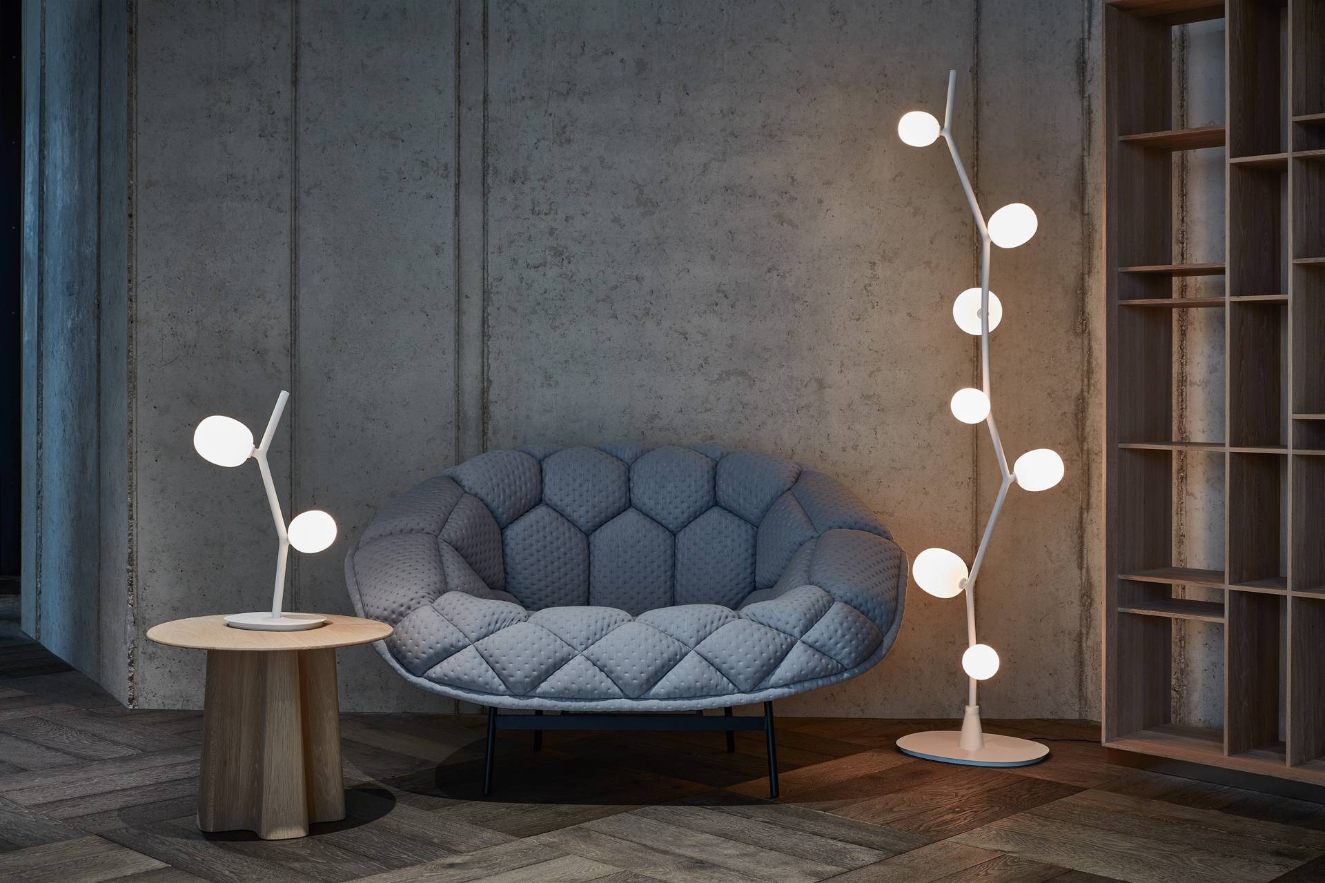Ivy table lamp matte glass