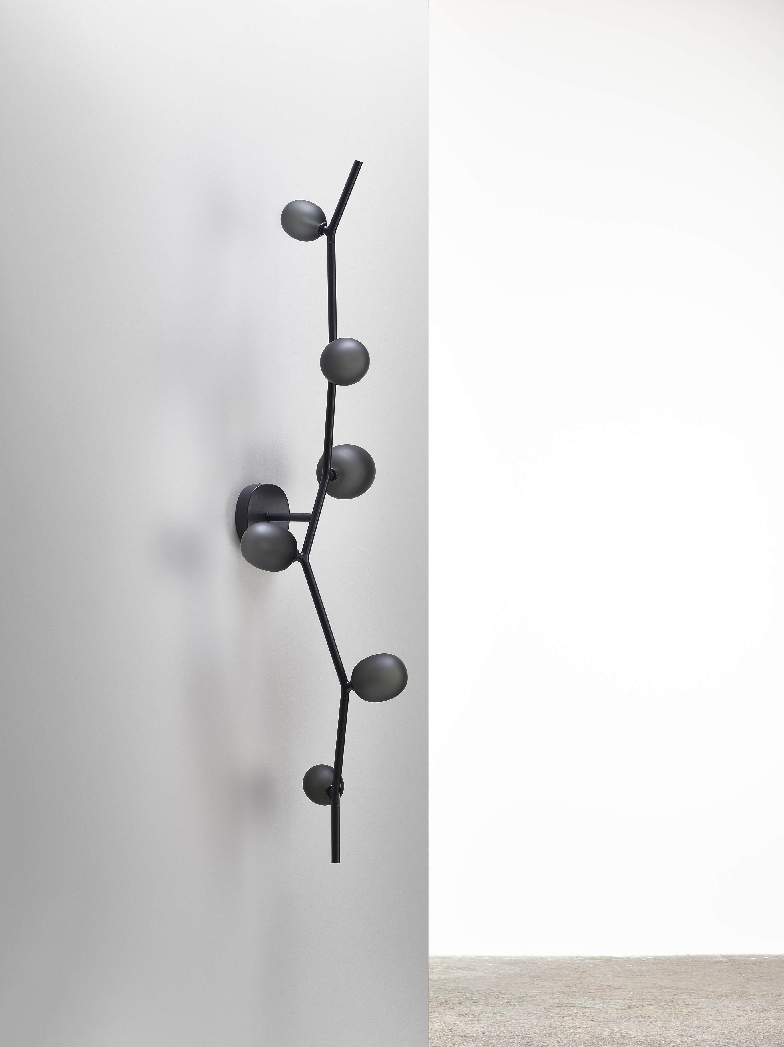 Ivy Matte Glaswandlampe