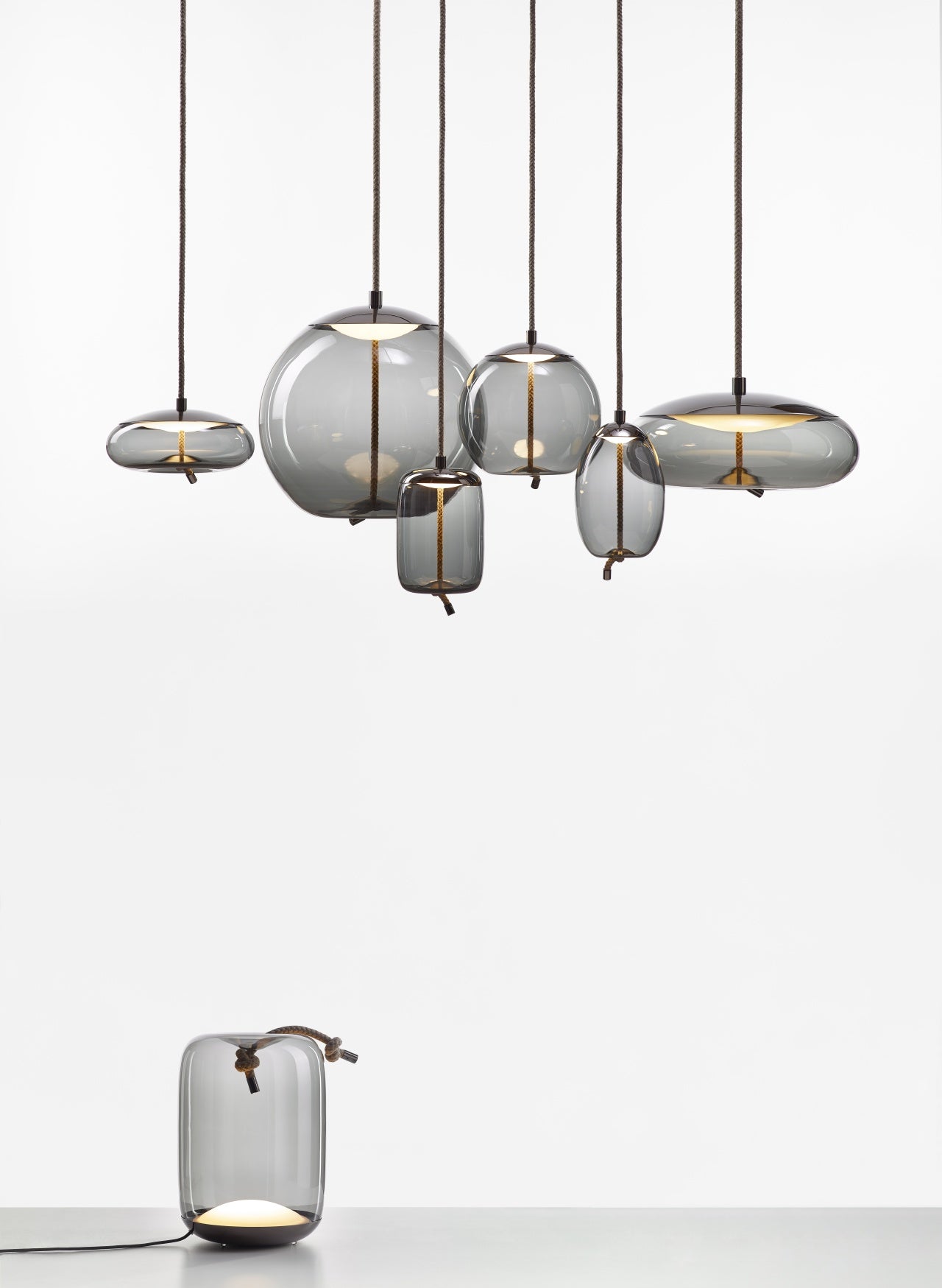 Lampa wisząca KNOT - UOVO szklana