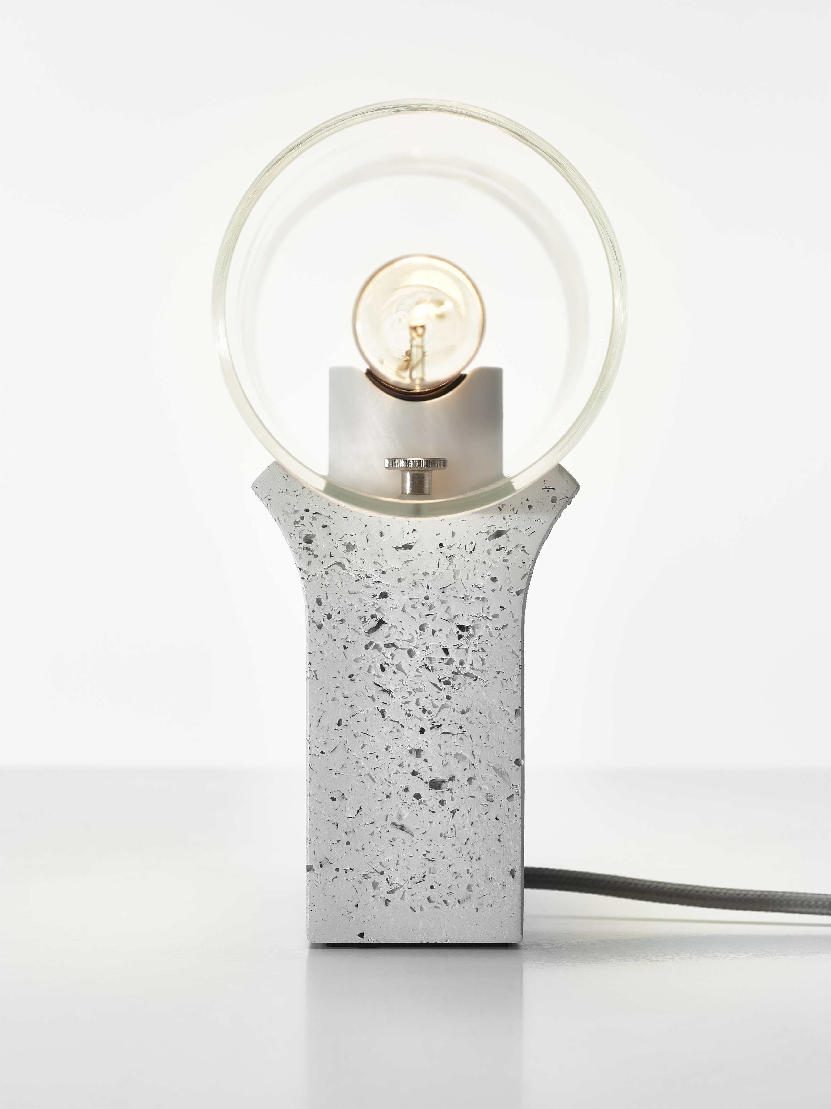 Overlay table lamp concrete