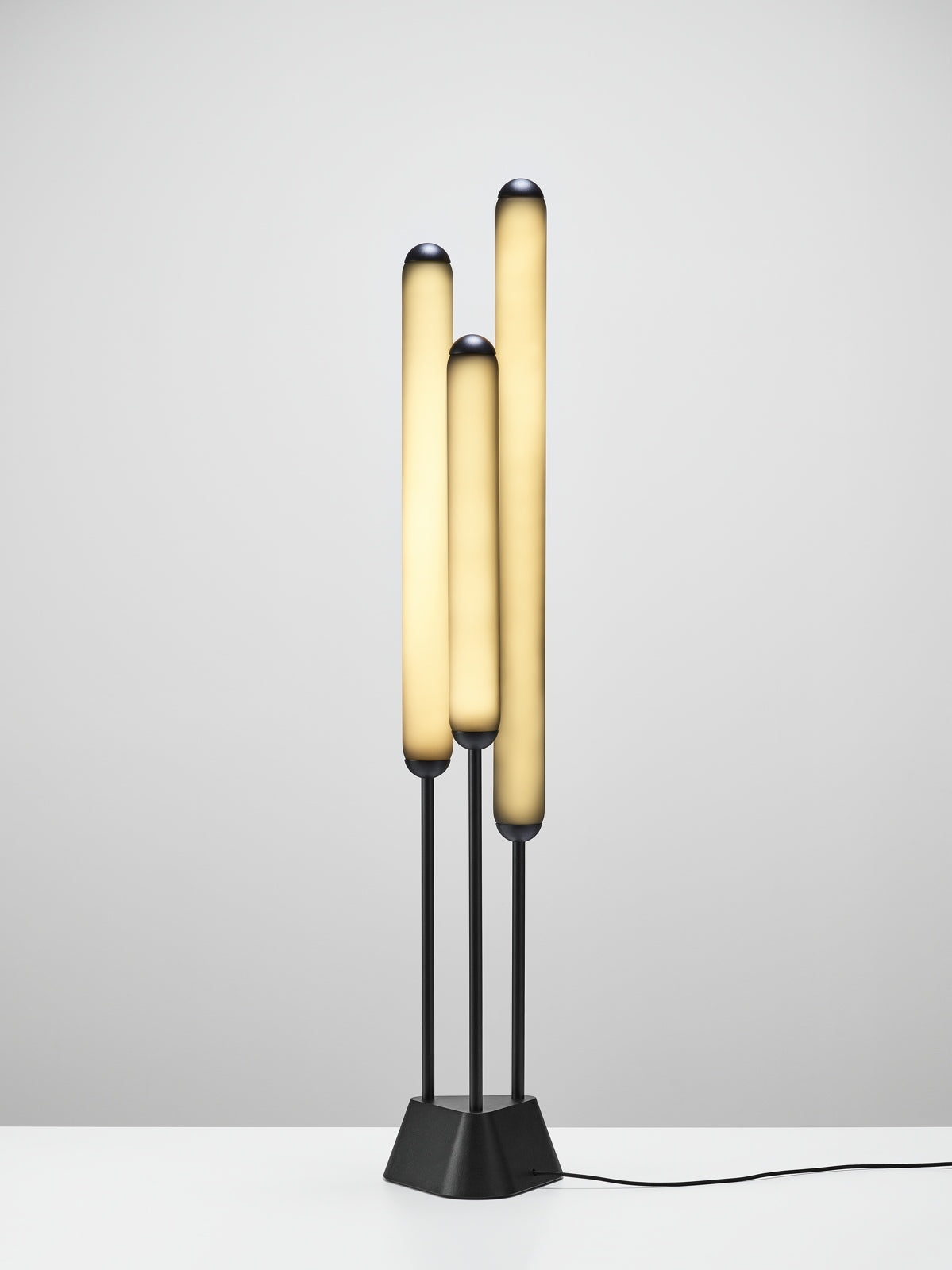 Lampa podłogowa PURO szkło matowe