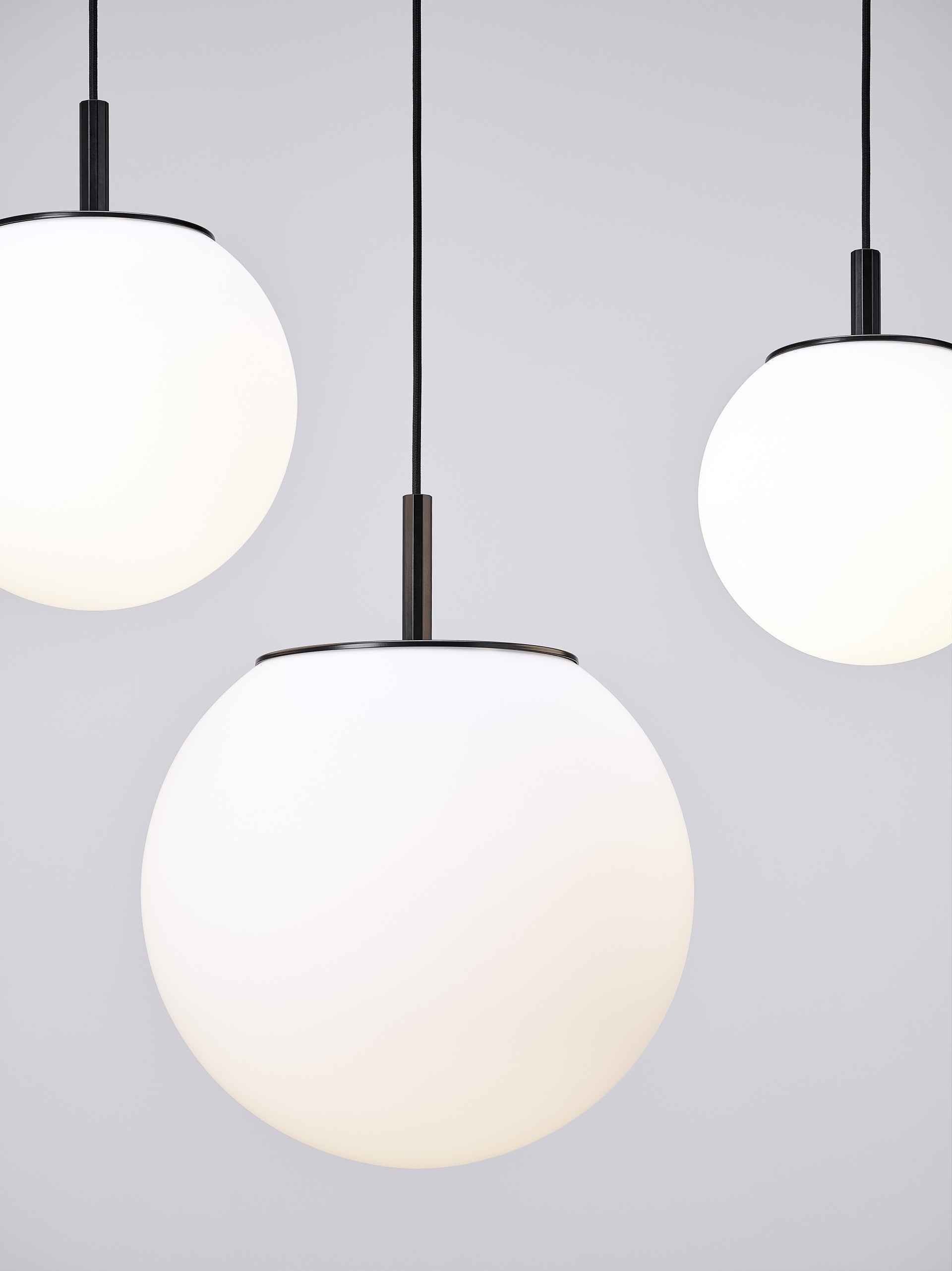 Hanging lamp sphere matte glass