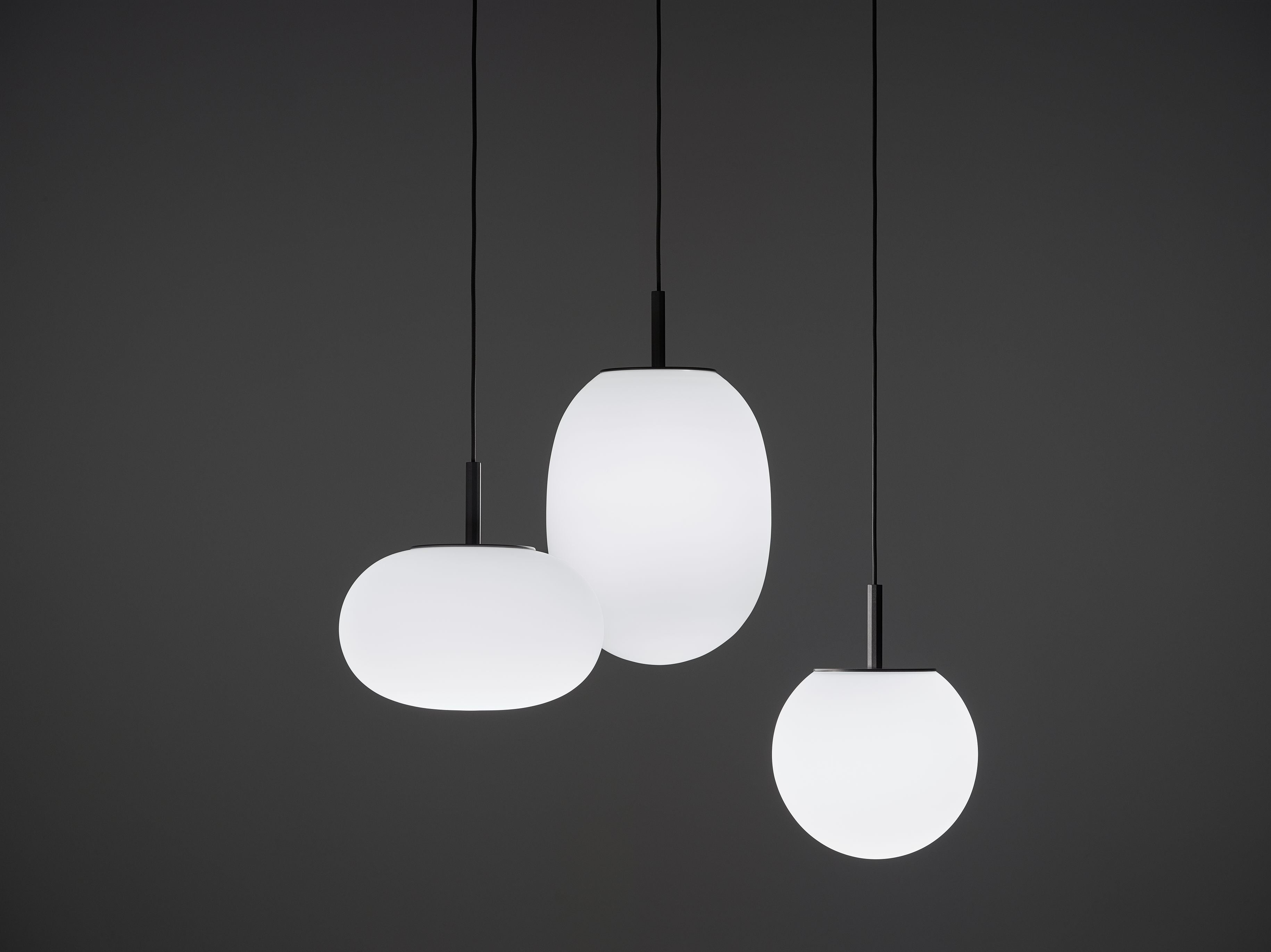 Lampa wisząca SFERA OVAL szkło matowe