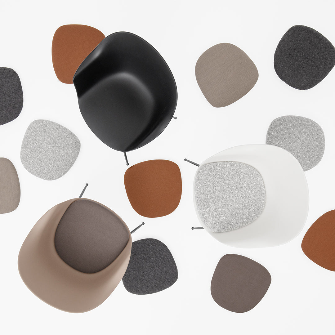 BAT chair beige with black beech base