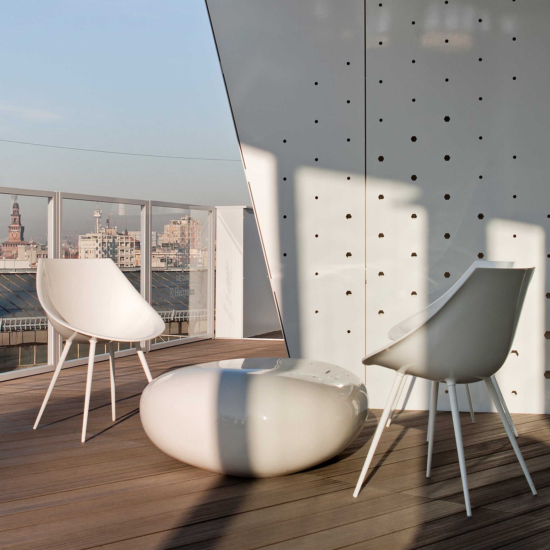 Yellow lagò chair
