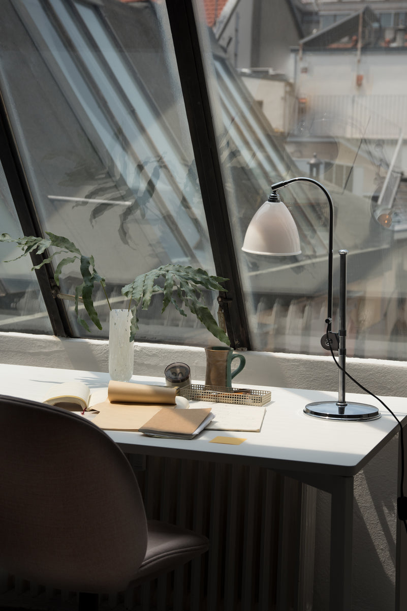BESTLITE BL1 chrome table lamp