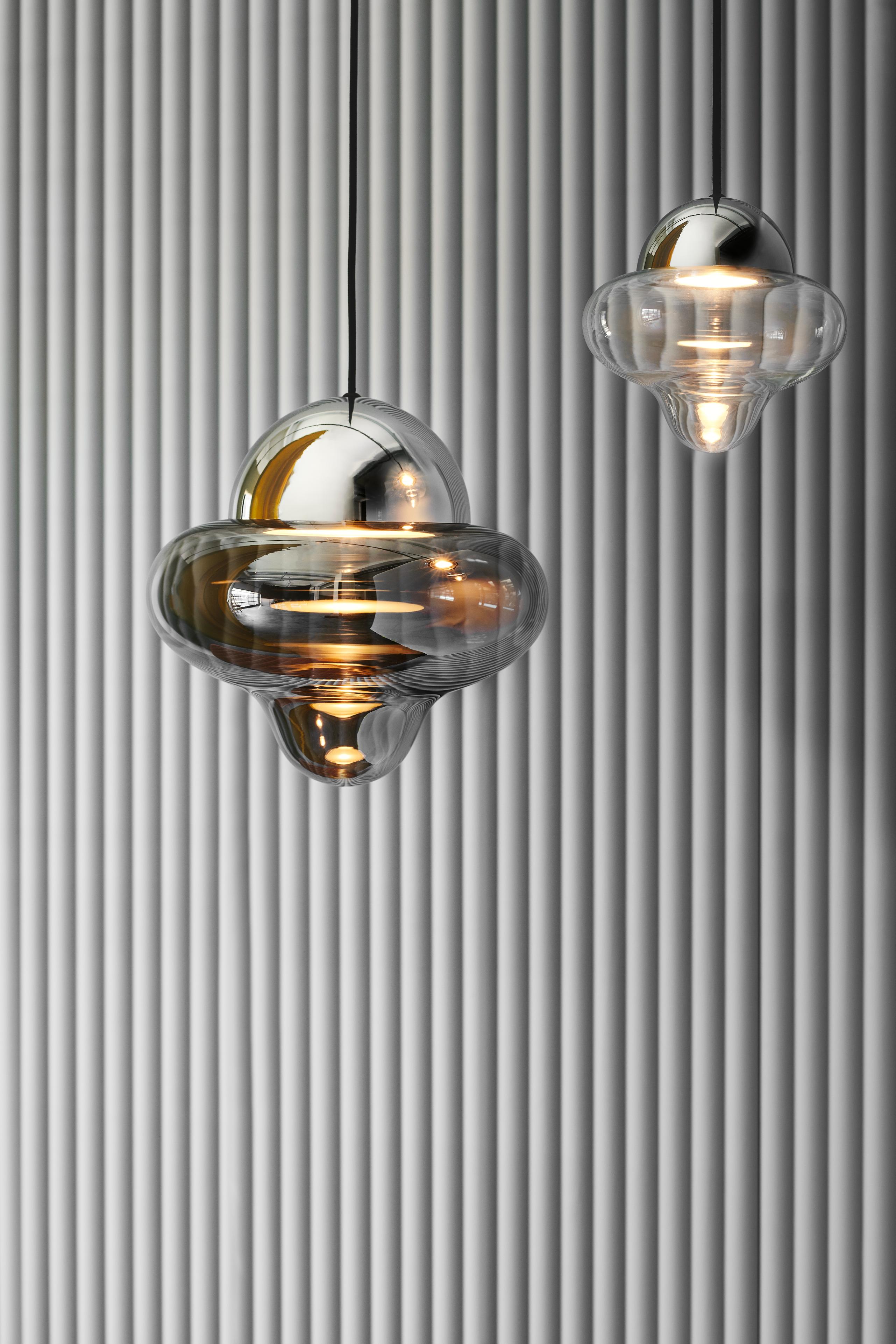 Lampa wisząca NUTTY szkło dymione ze srebrnym wykończeniem