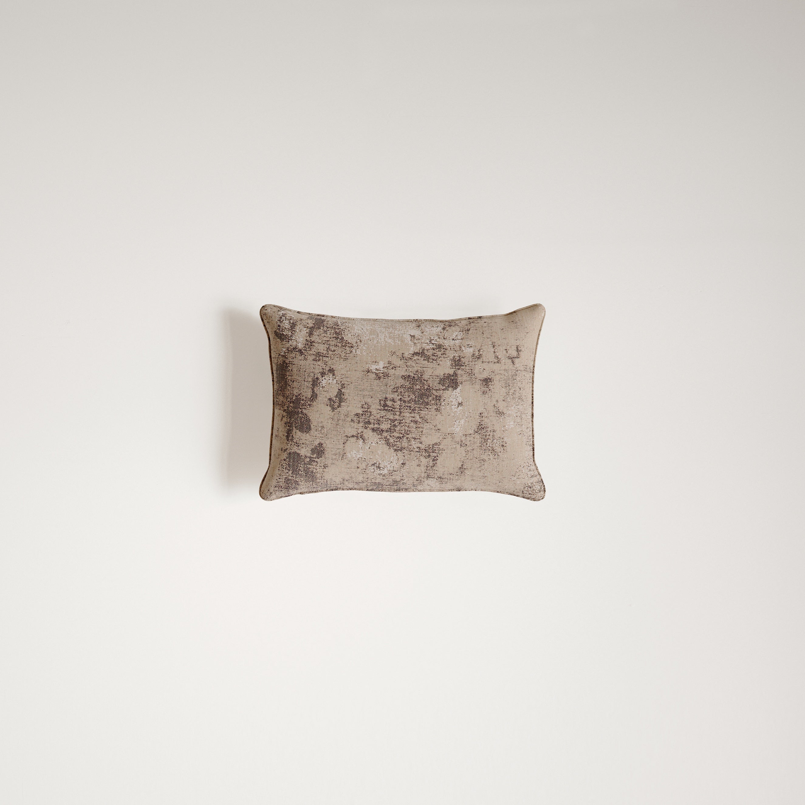 PIPED Kissen beige mit braunem