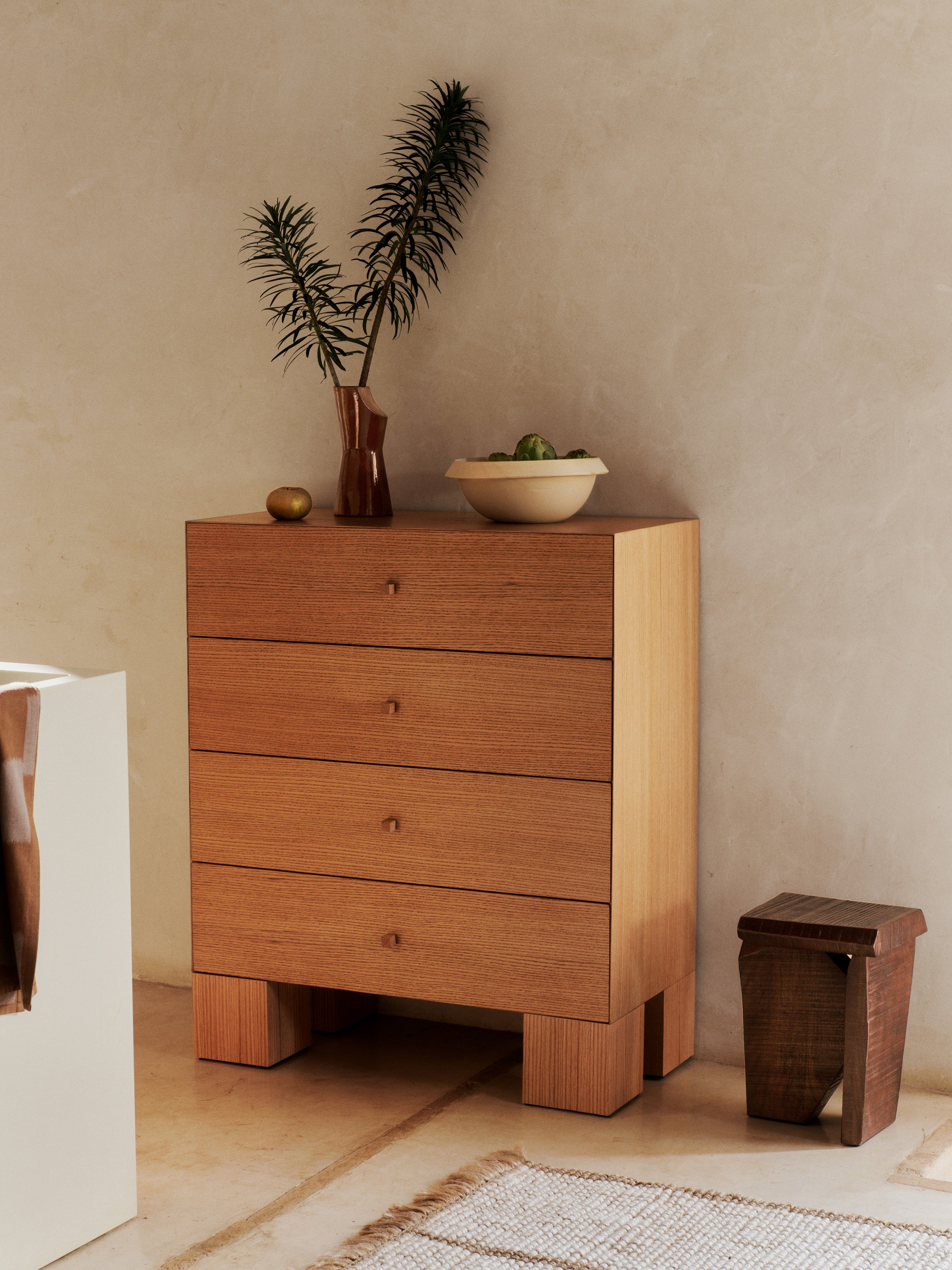 Schrank KUBEN Eichenfurnier