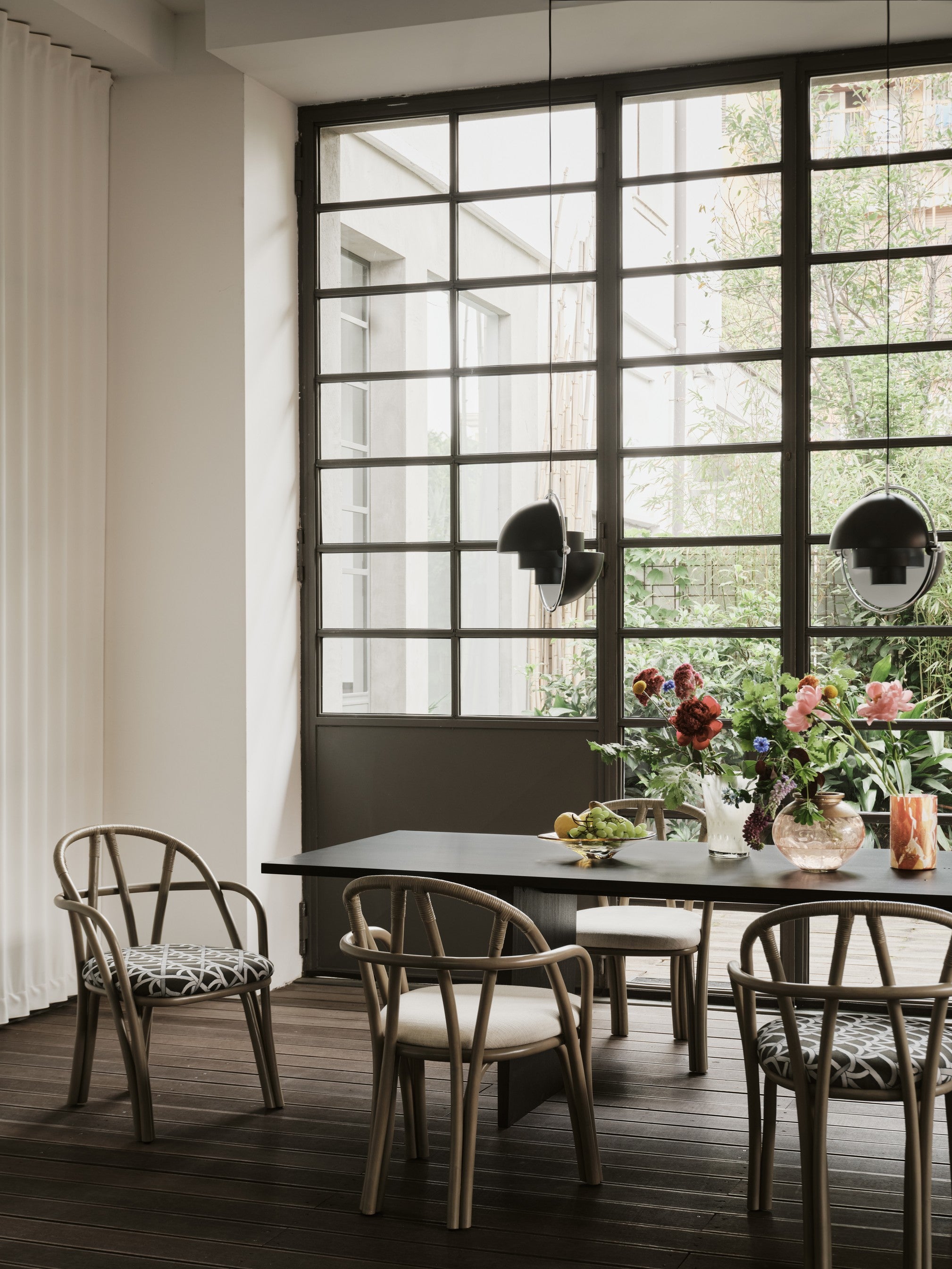 MULTI-LITE white pendant lamp