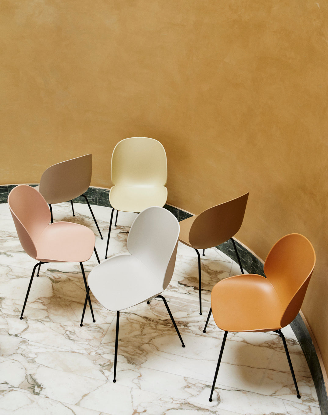 BEETLE Chair brown