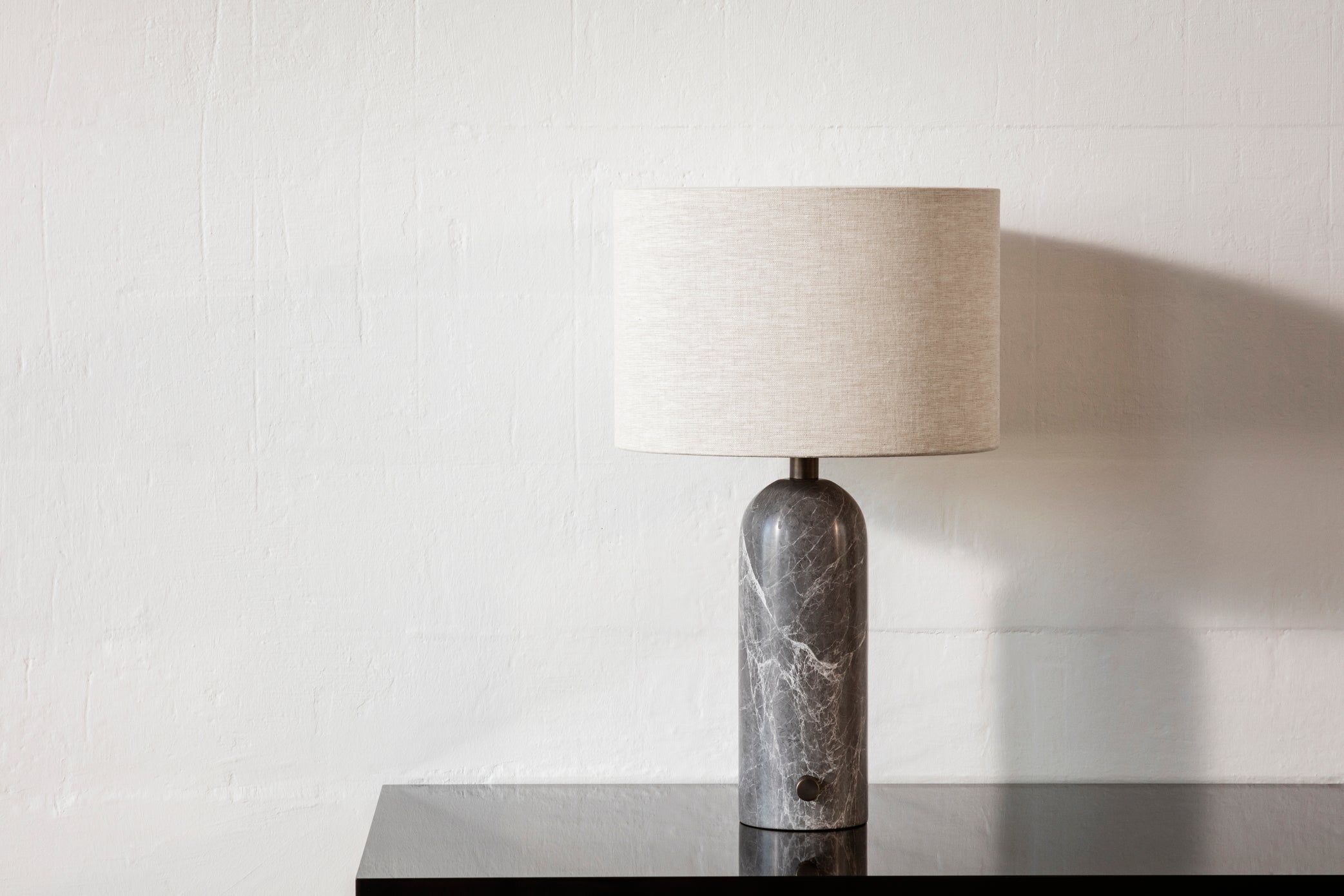 Lampa stołowa GRAVITY czarny z marmurem