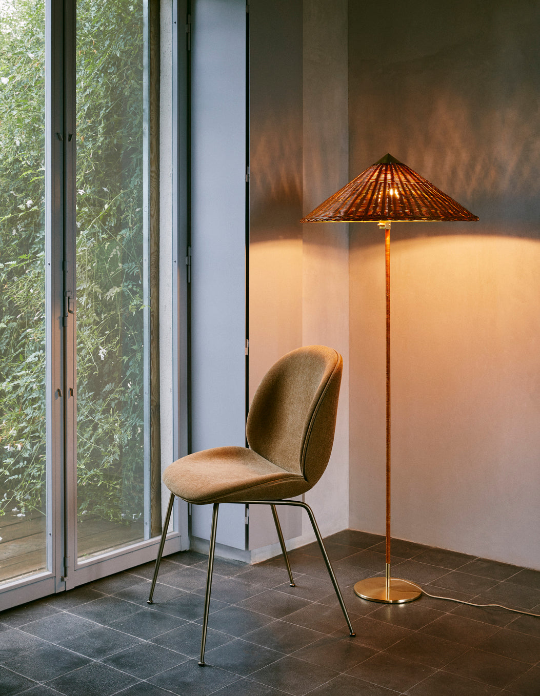 Stehlampe 9602 Messing mit Bambusschirm