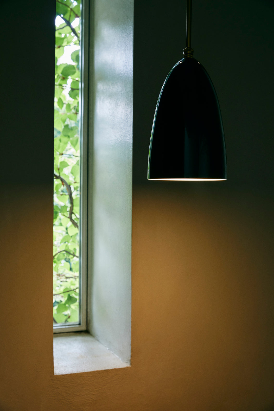 Lampa wisząca GRÄSHOPPA biały