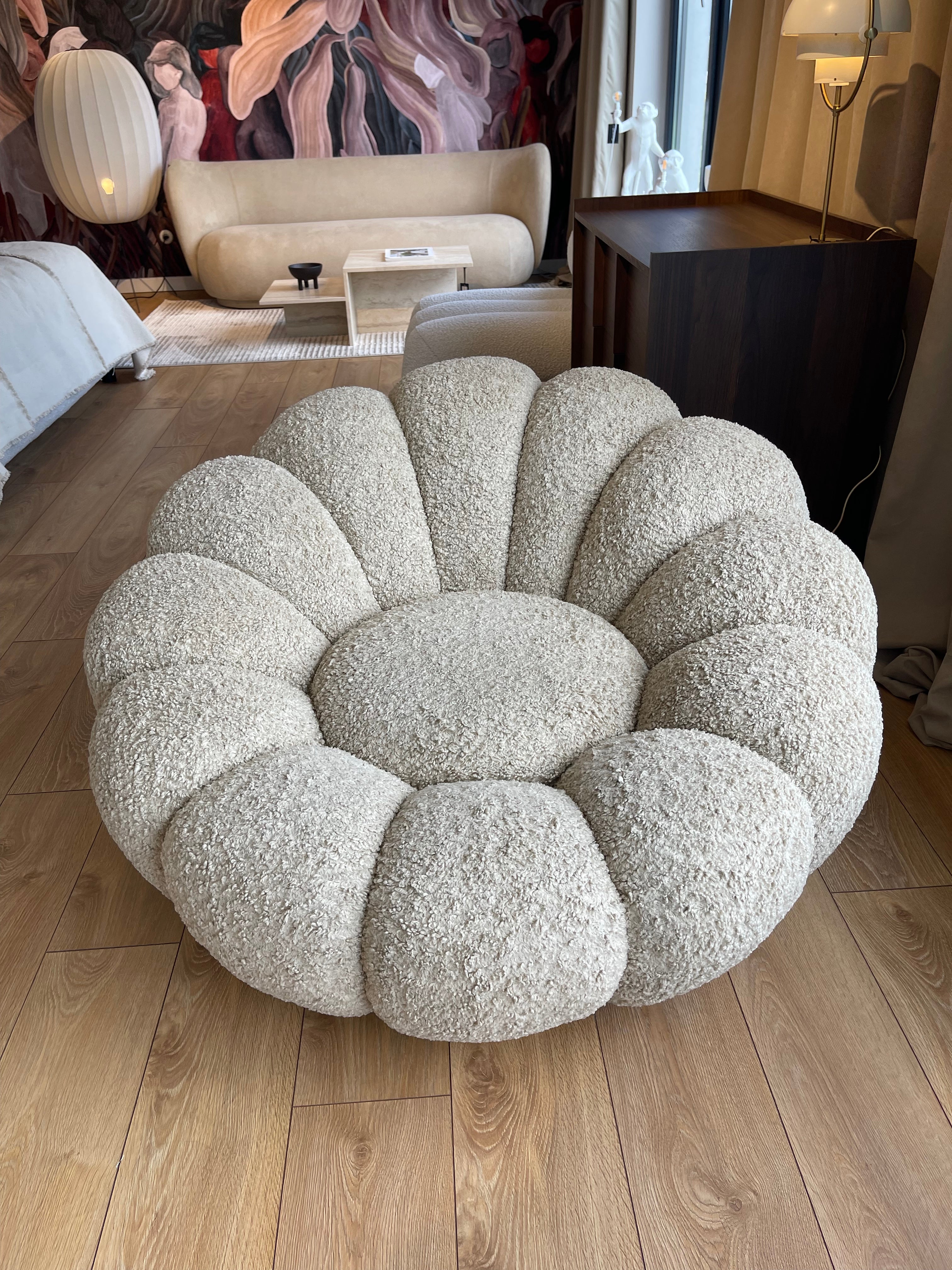 MELLO sand swivel armchair - display model