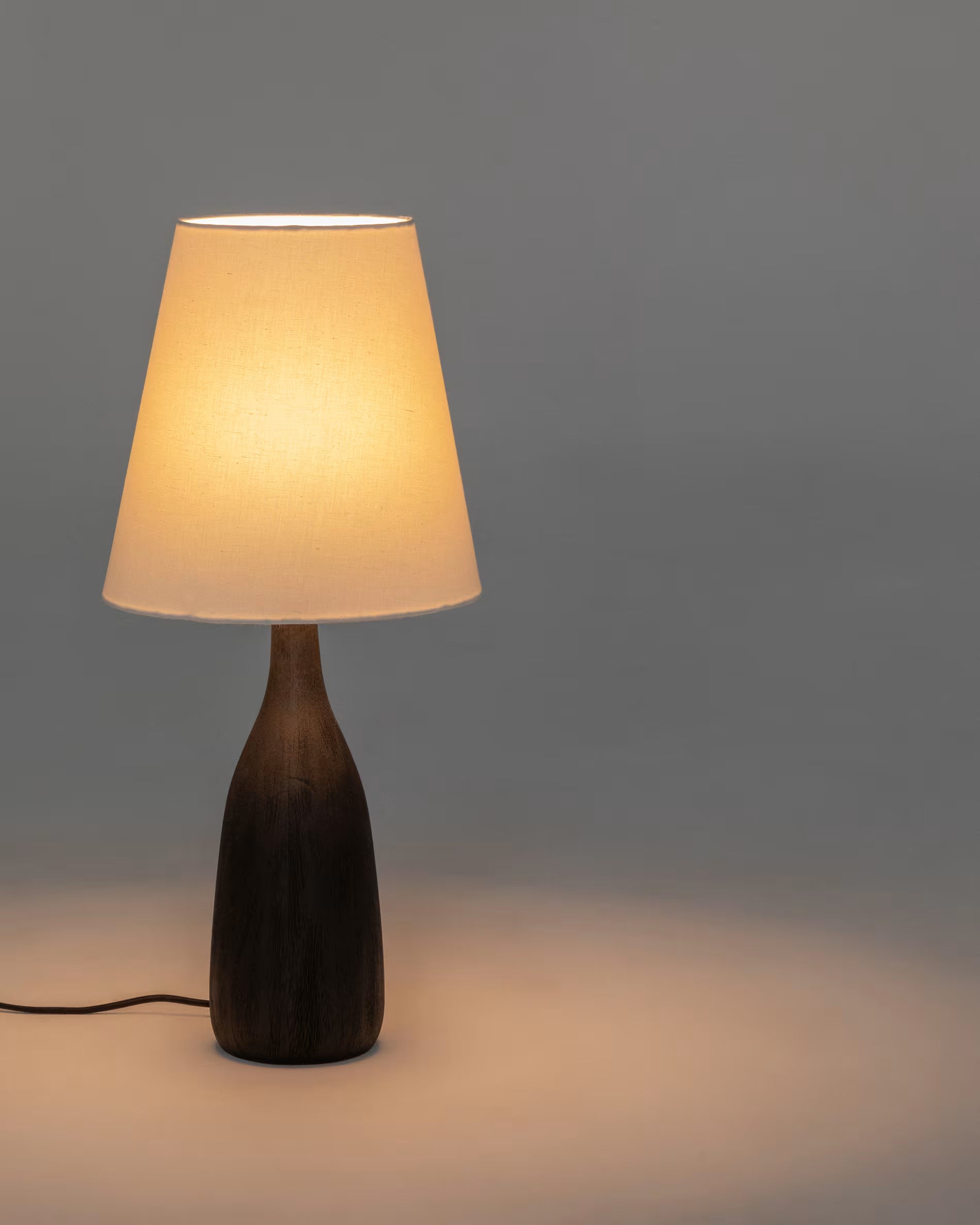 Lampa stołowa LUVIA kremowy klosz z czarną podstawą