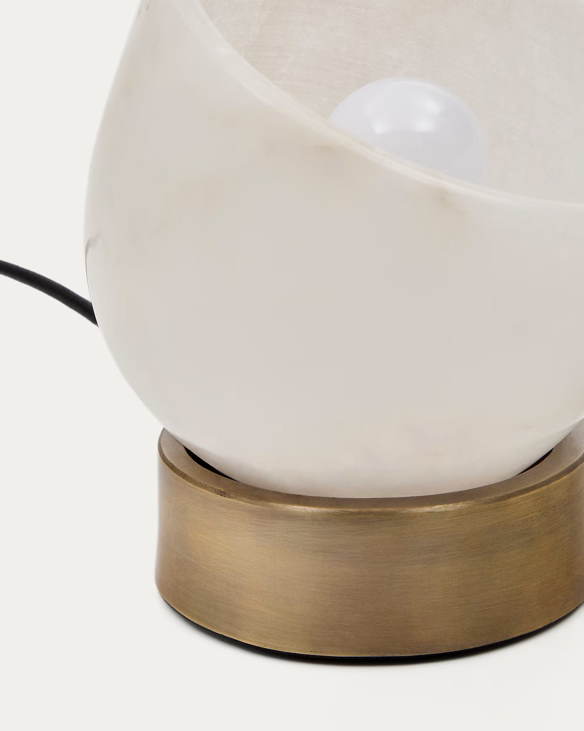 Lampa stołowa SHENLI alabaster i mosiądz