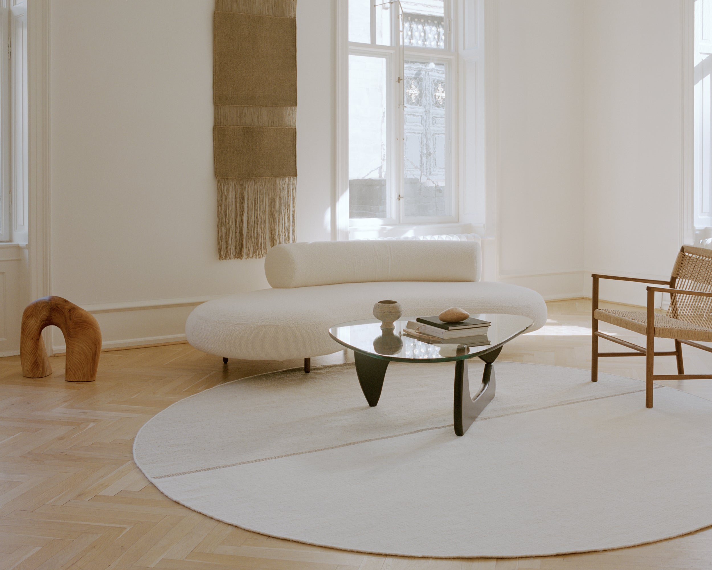 Rundteppich MAGNETIZE beige
