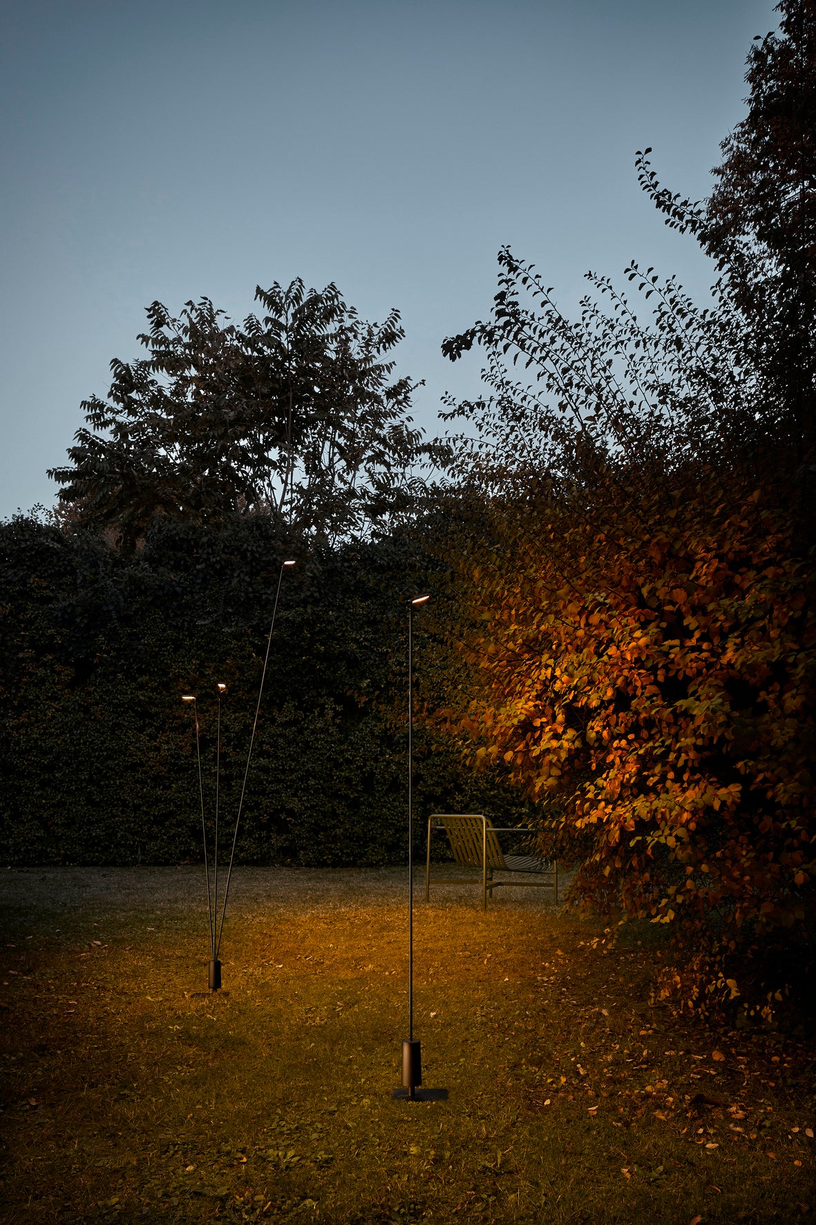 Lampa zewnętrzna wieloramienna FLIA czarny