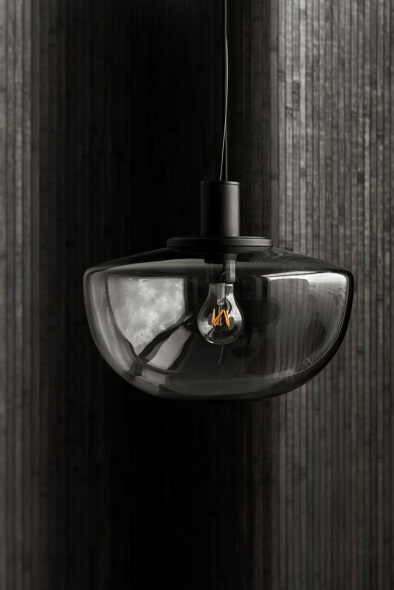 Lampa wisząca BANK dymione szkło