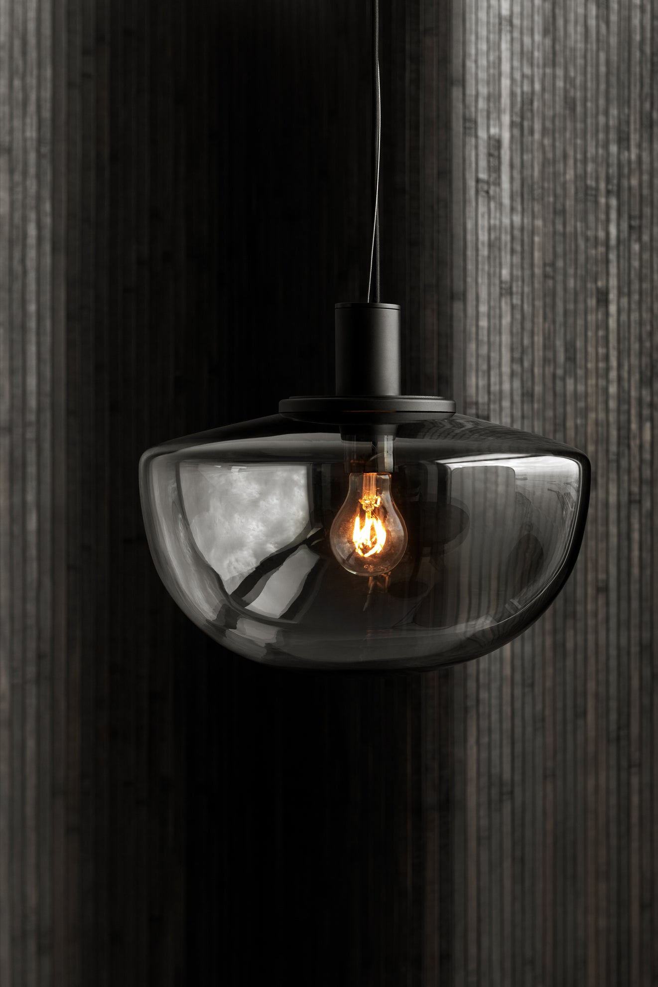 Lampa wisząca BANK dymione szkło