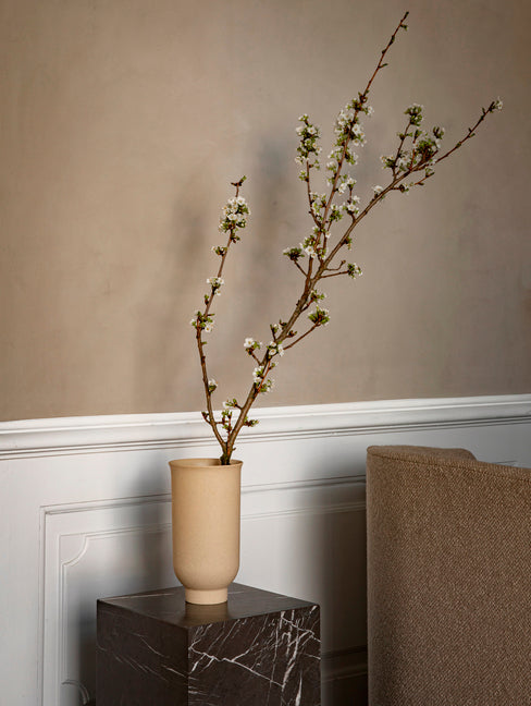 PLINTH CUBIC Side Table Black Marble