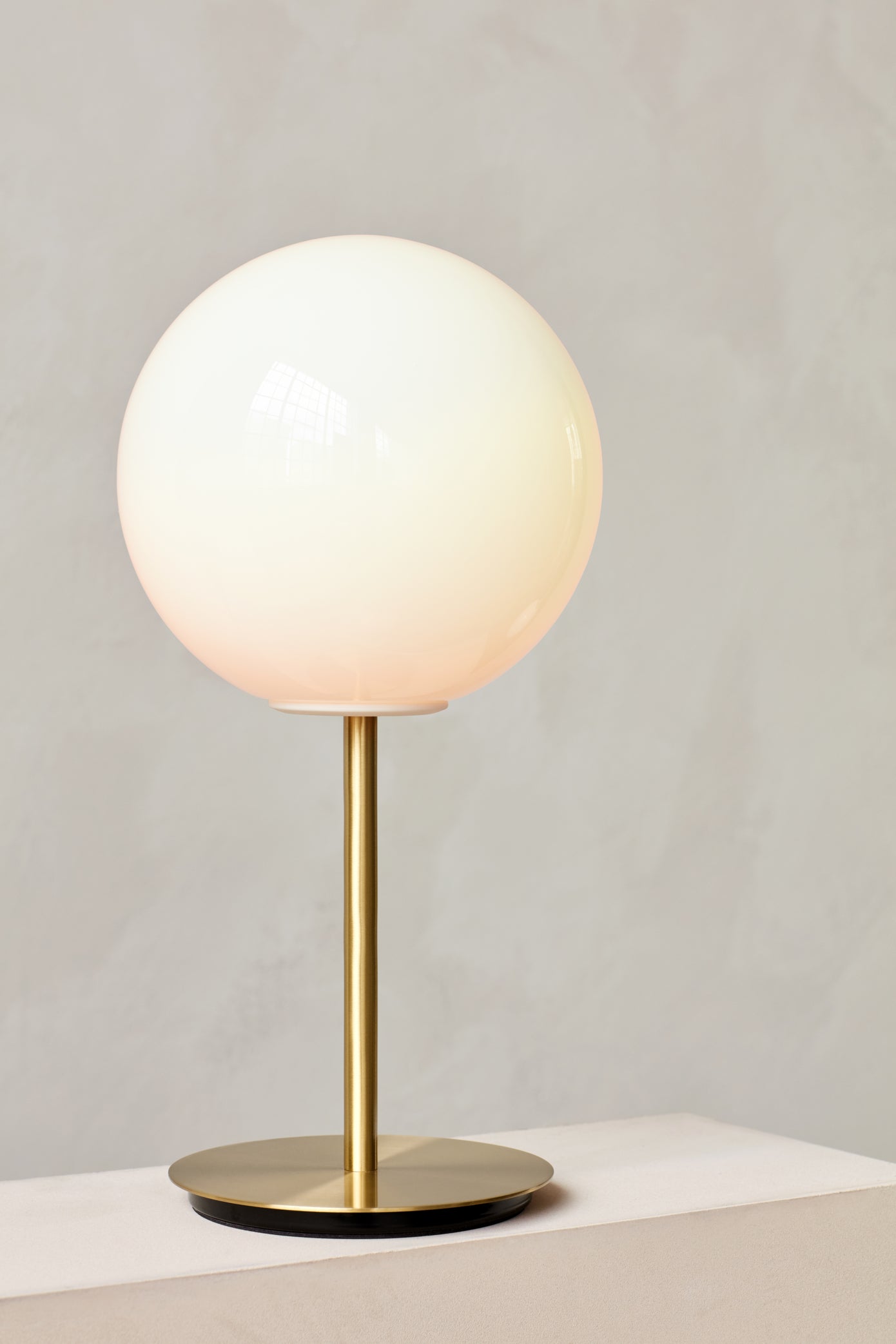 TR BULB Table Lamp Brass