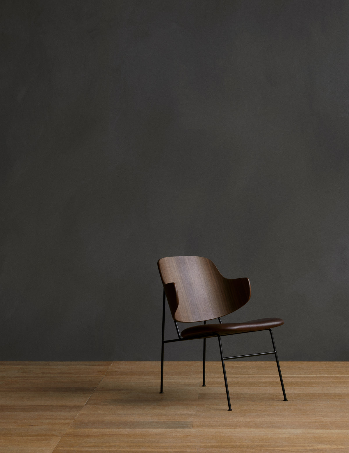 PENGUIN Armchair brown leather