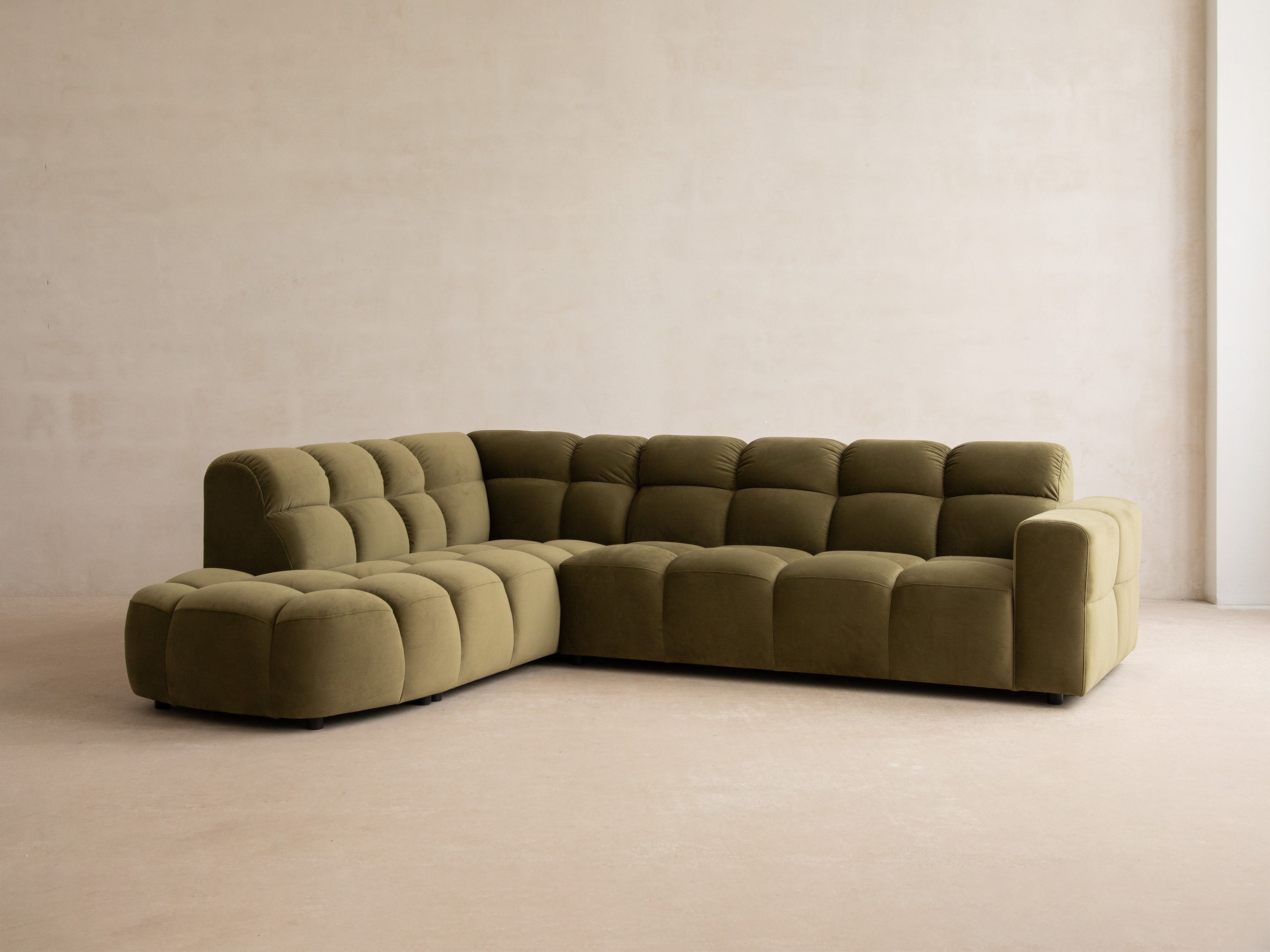Left-facing panoramic corner sofa LISA sand chenille